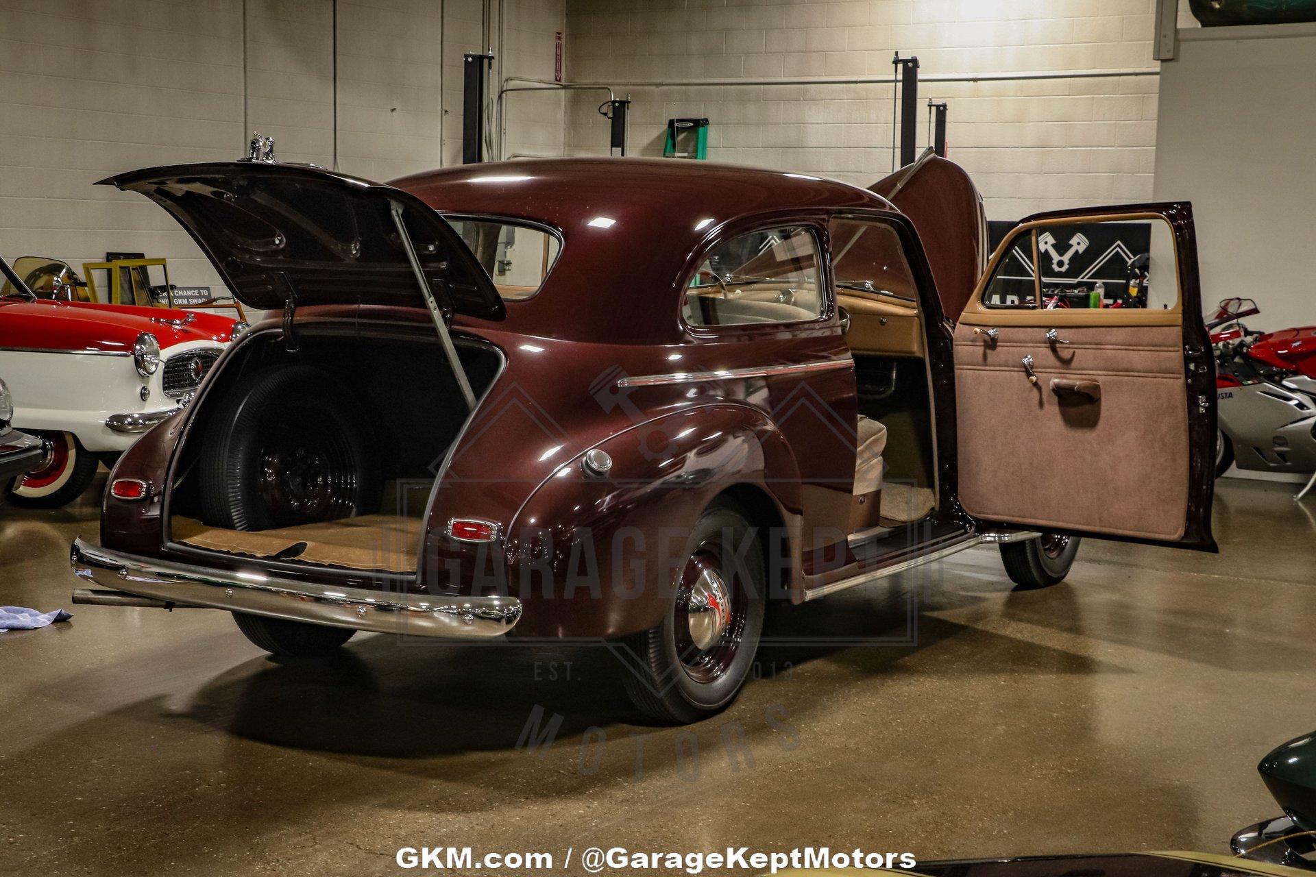 1941 Chevrolet Master Deluxe 61