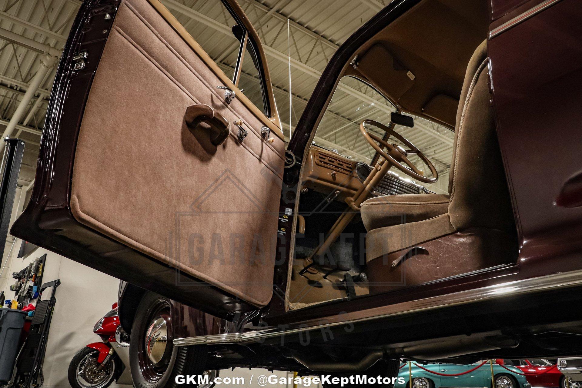 1941 Chevrolet Master Deluxe 82