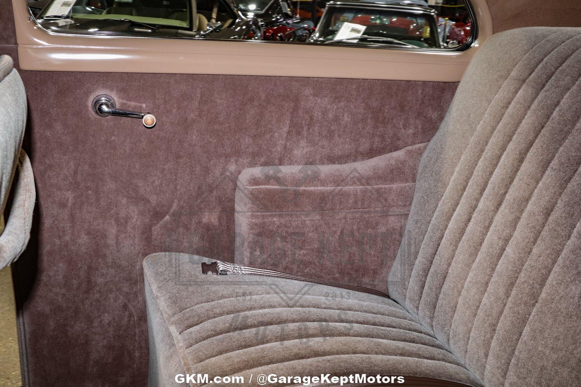 1941 Chevrolet Master Deluxe 93