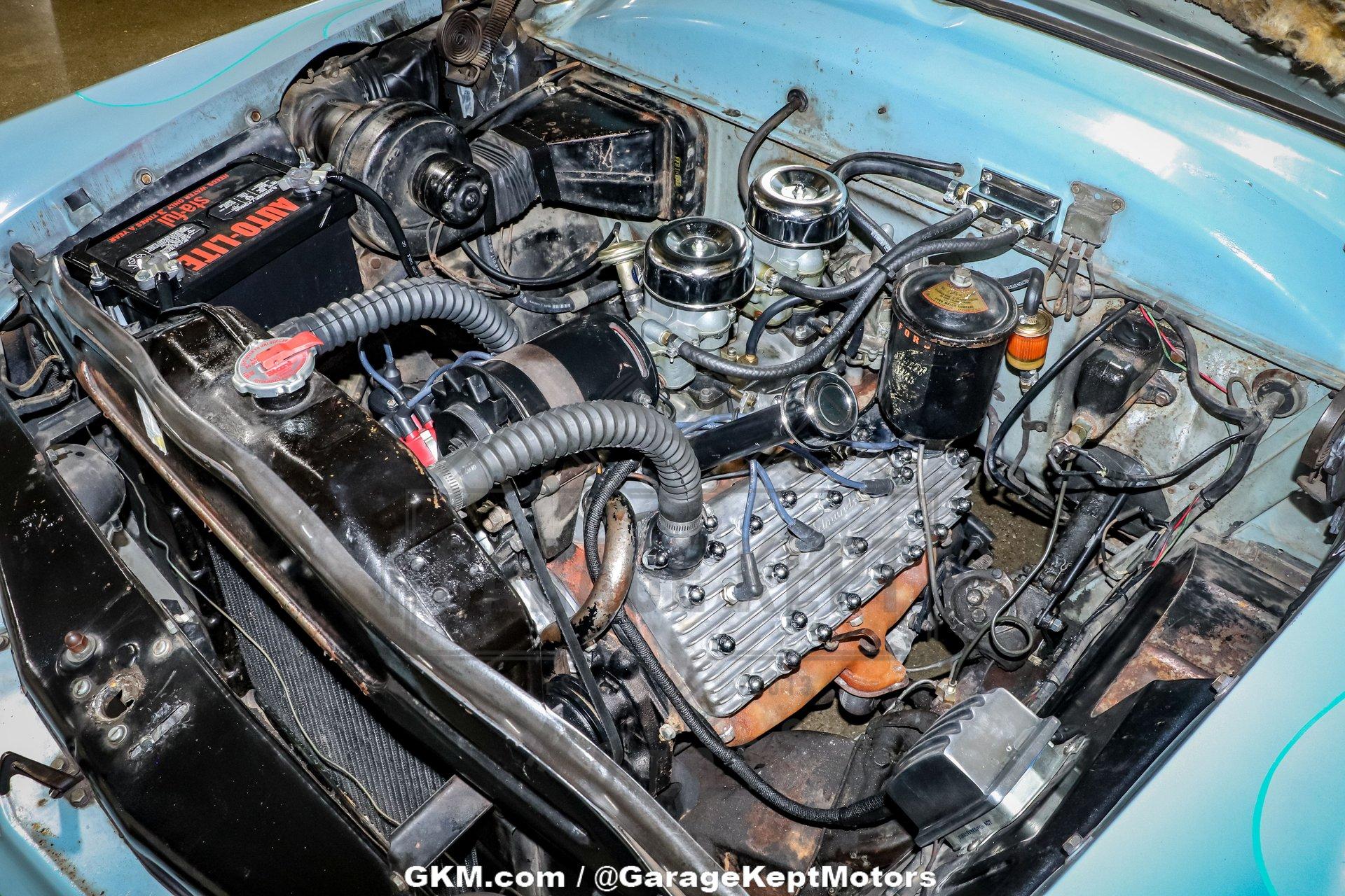 1953 Ford Crestline Victoria 119