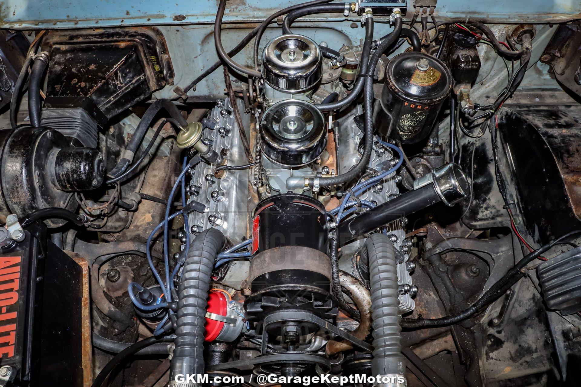 1953 Ford Crestline Victoria 126