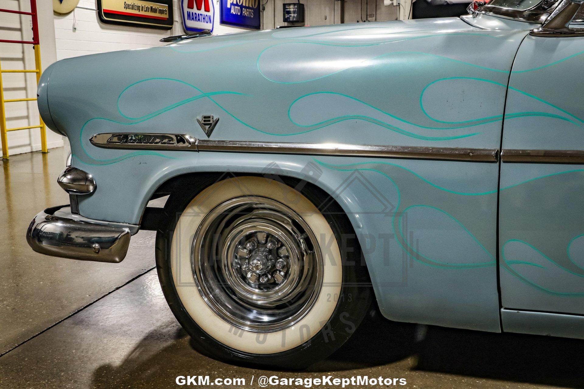1953 Ford Crestline Victoria 38