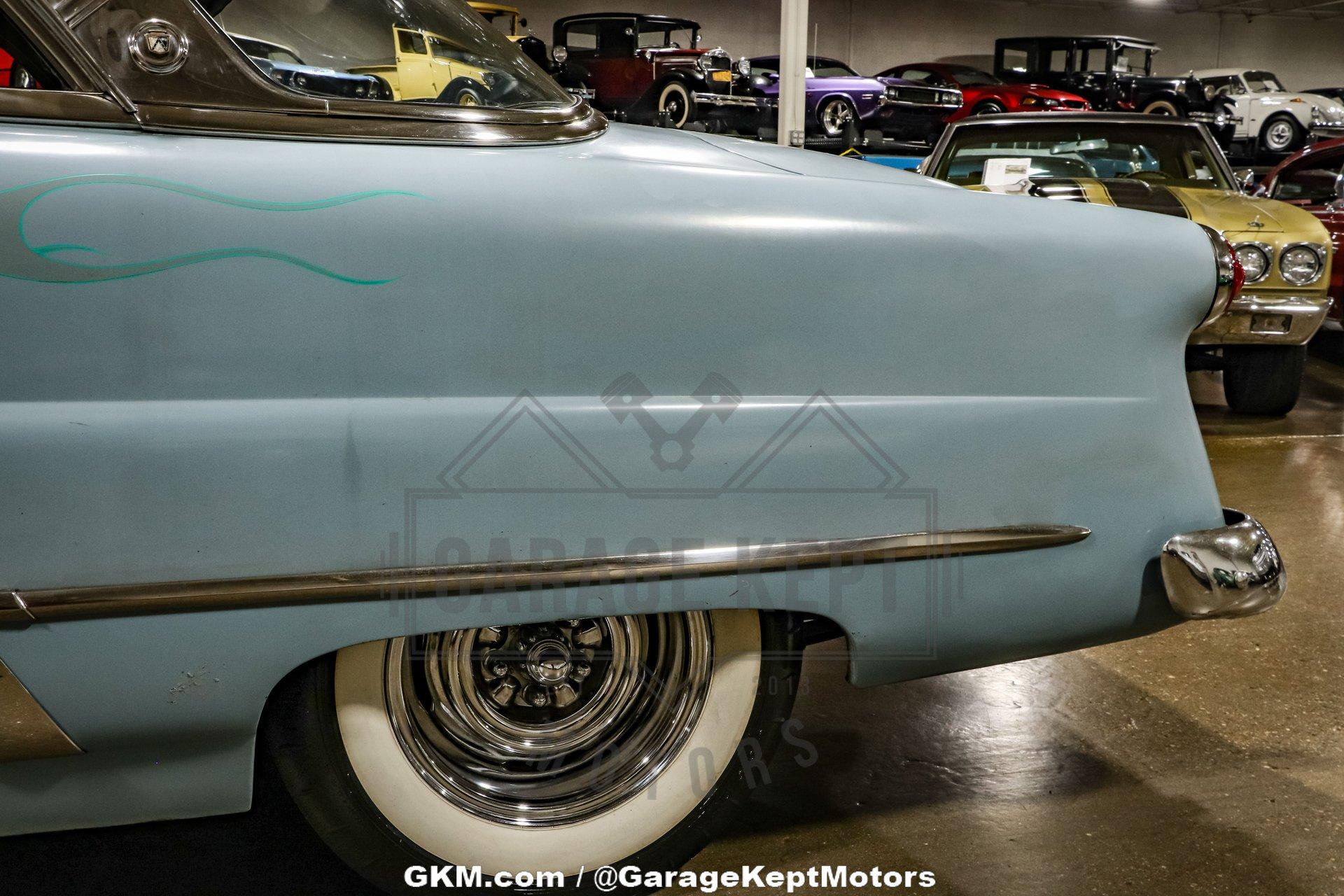 1953 Ford Crestline Victoria 41