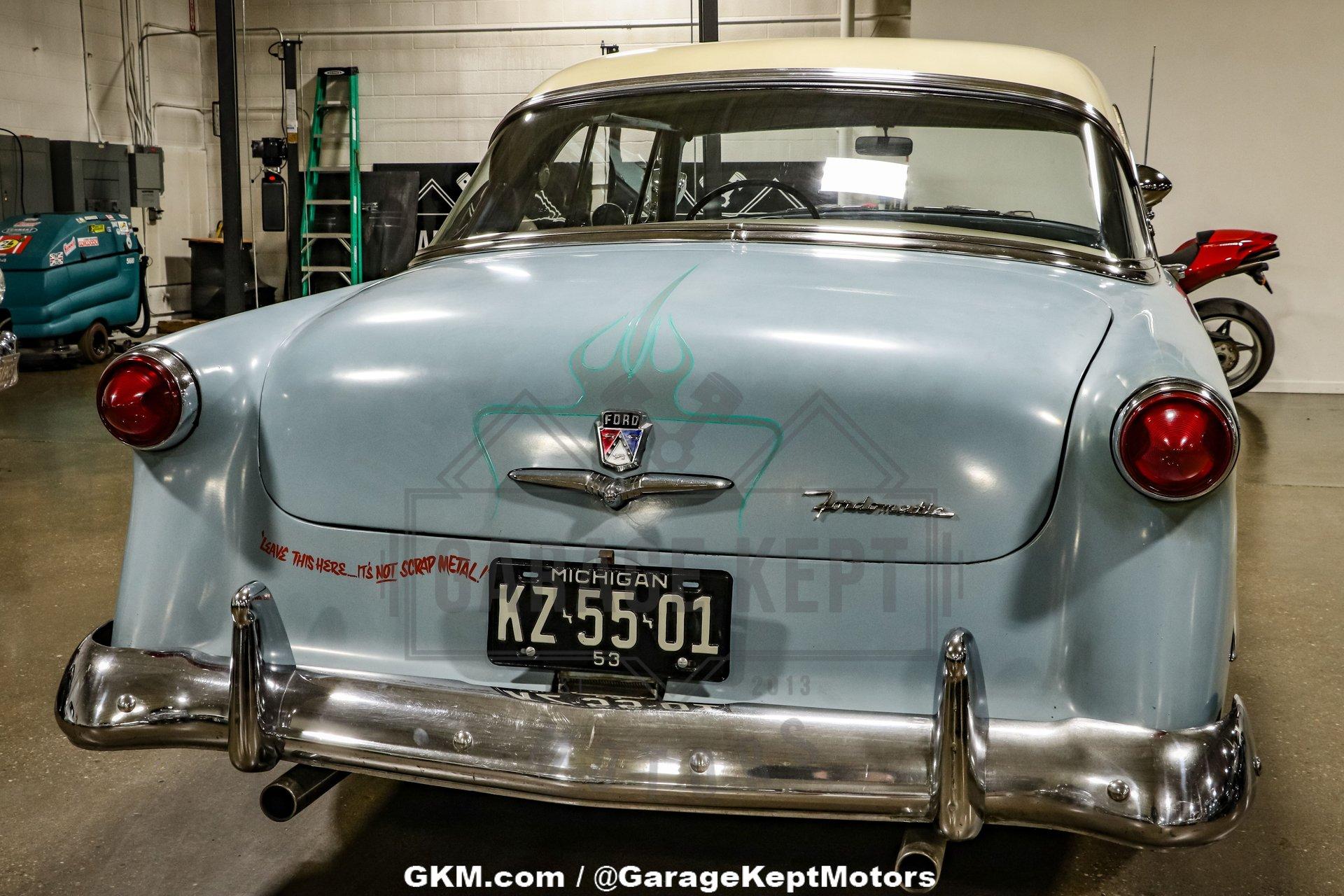 1953 Ford Crestline Victoria 48