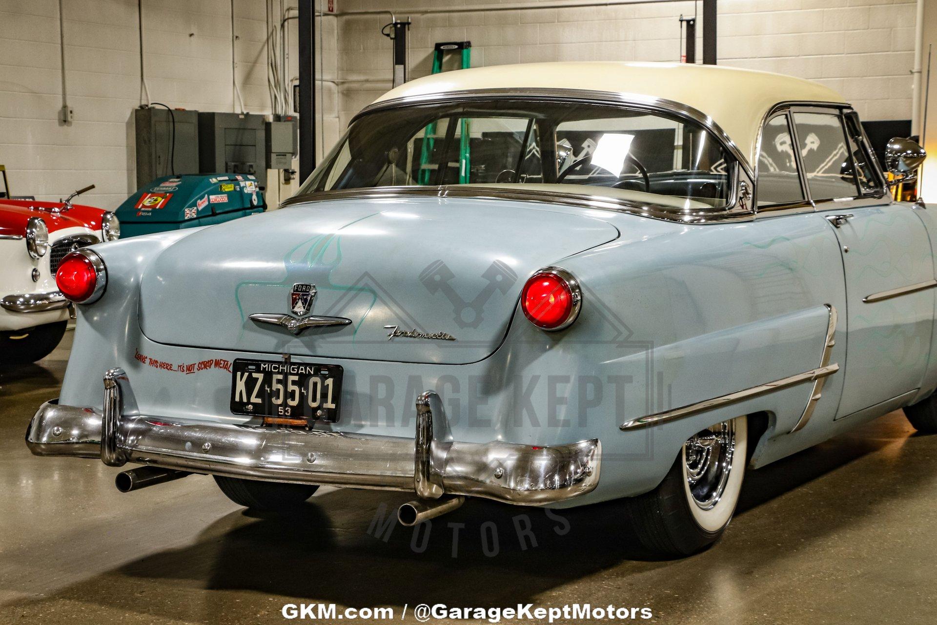 1953 Ford Crestline Victoria 51
