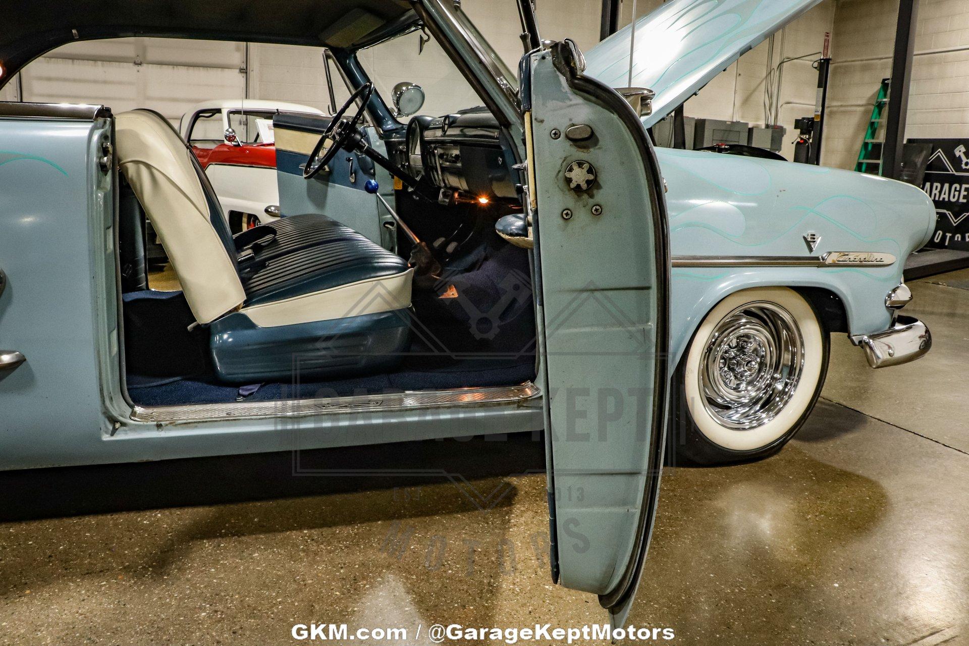 1953 Ford Crestline Victoria 72