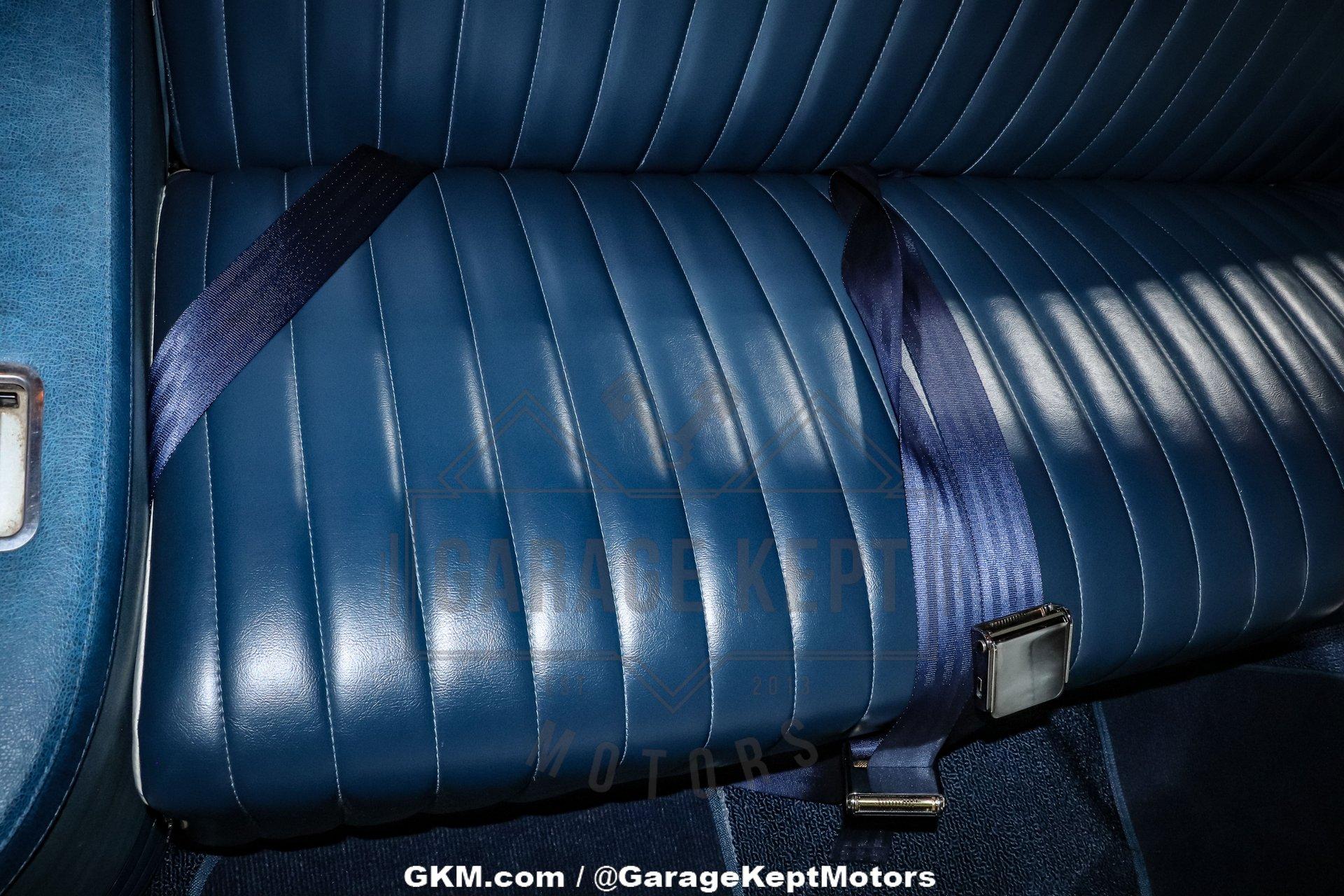 1953 Ford Crestline Victoria 82