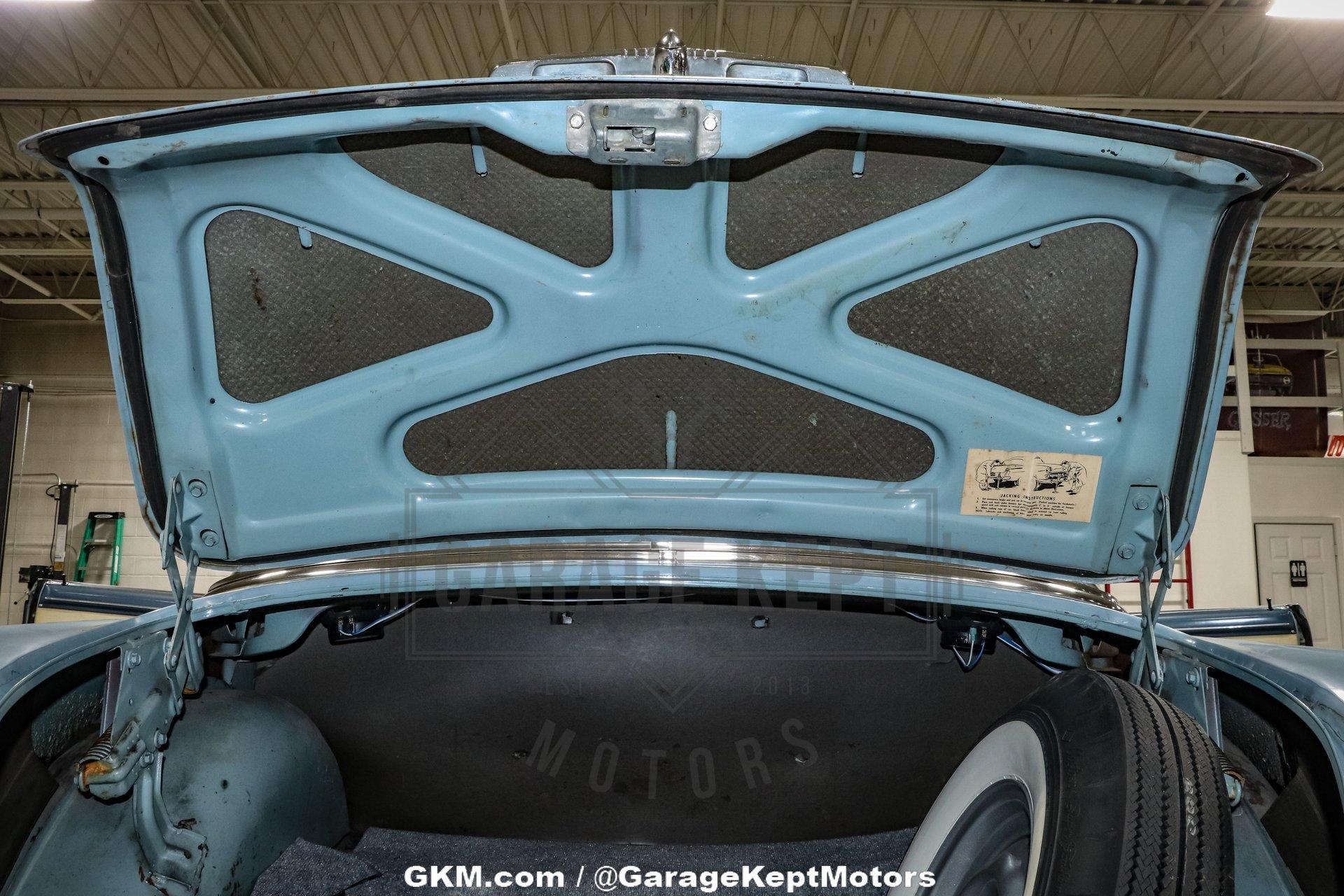 1953 Ford Crestline Victoria 93