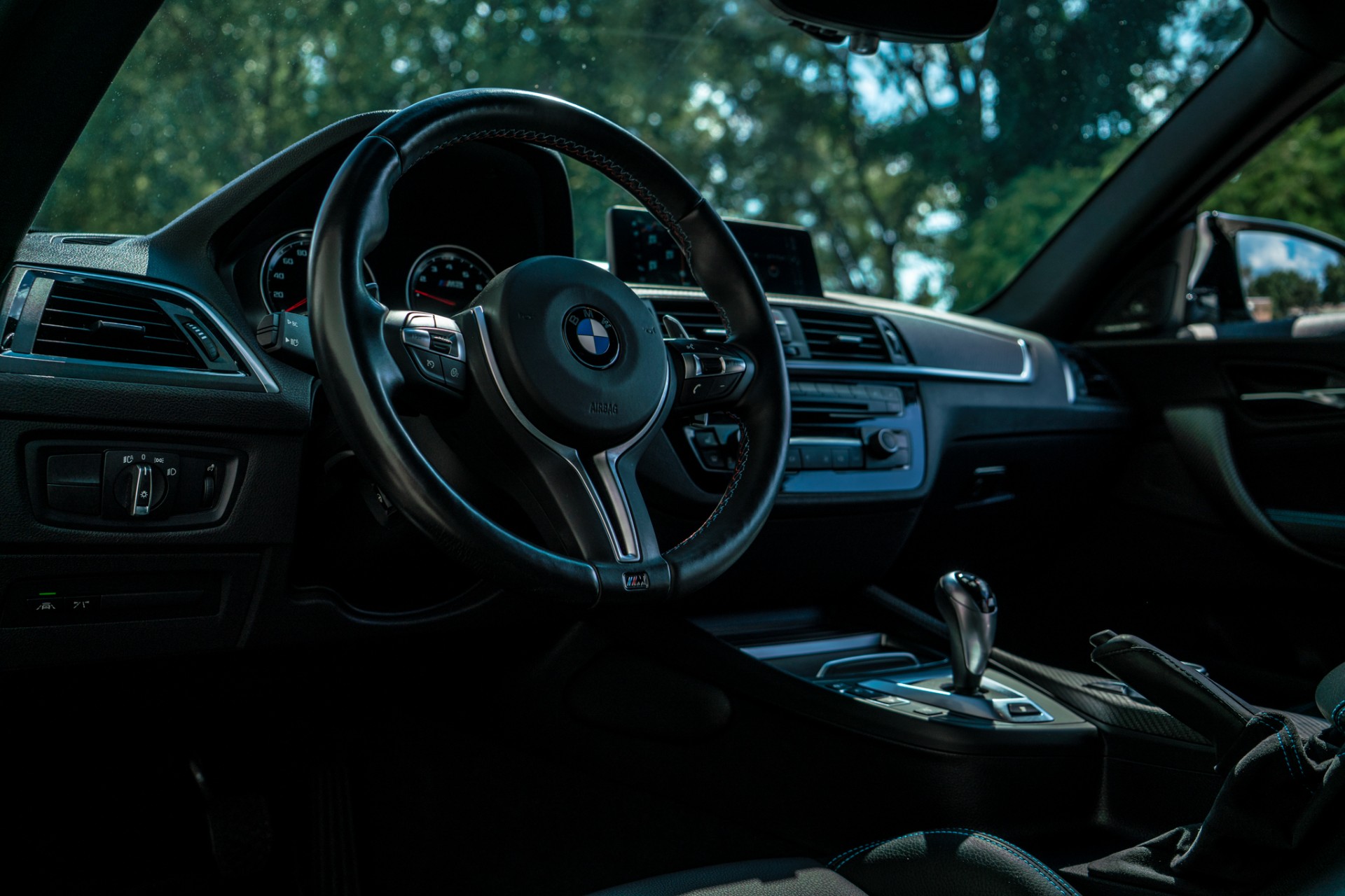 2020 BMW M2 12