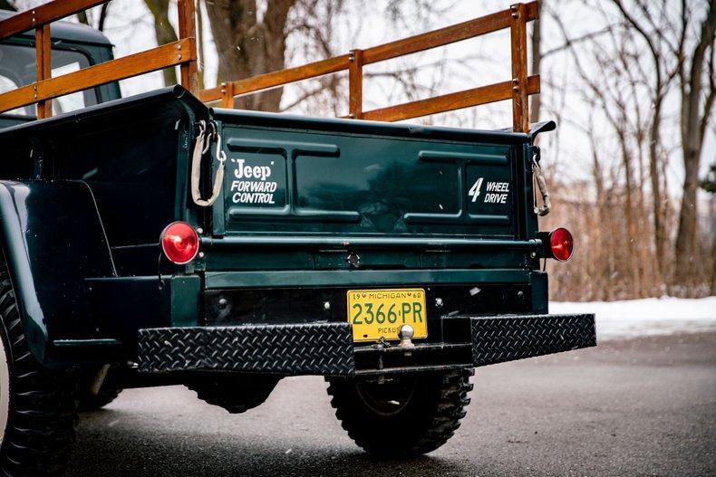 1960 Jeep FC-170 18