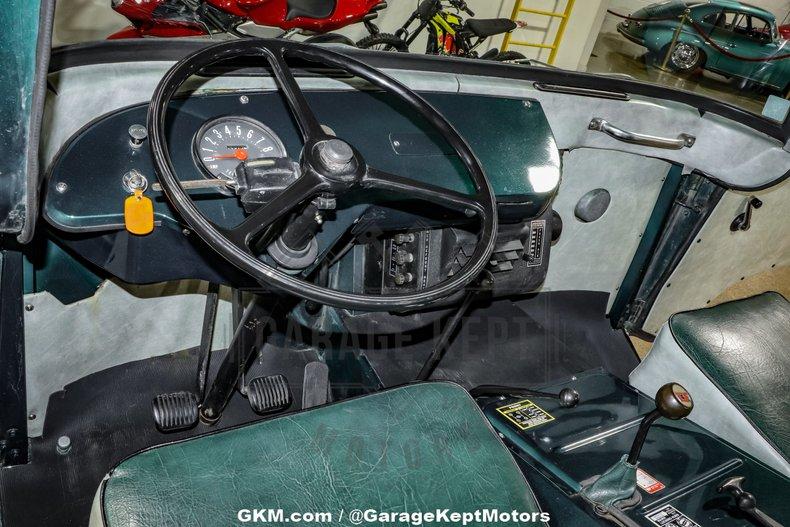 1960 Jeep FC-170 23