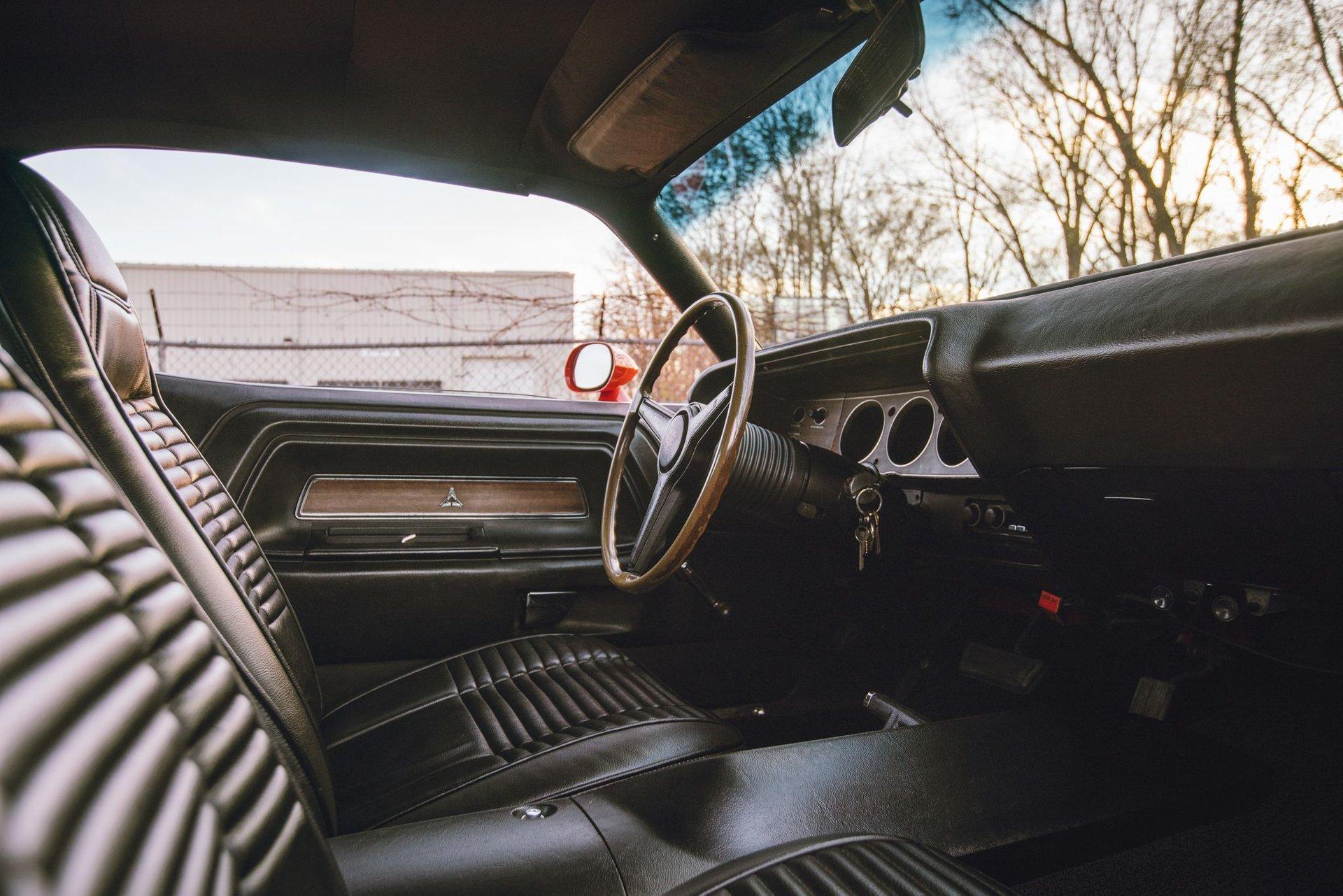 1971 Dodge Challenger 12