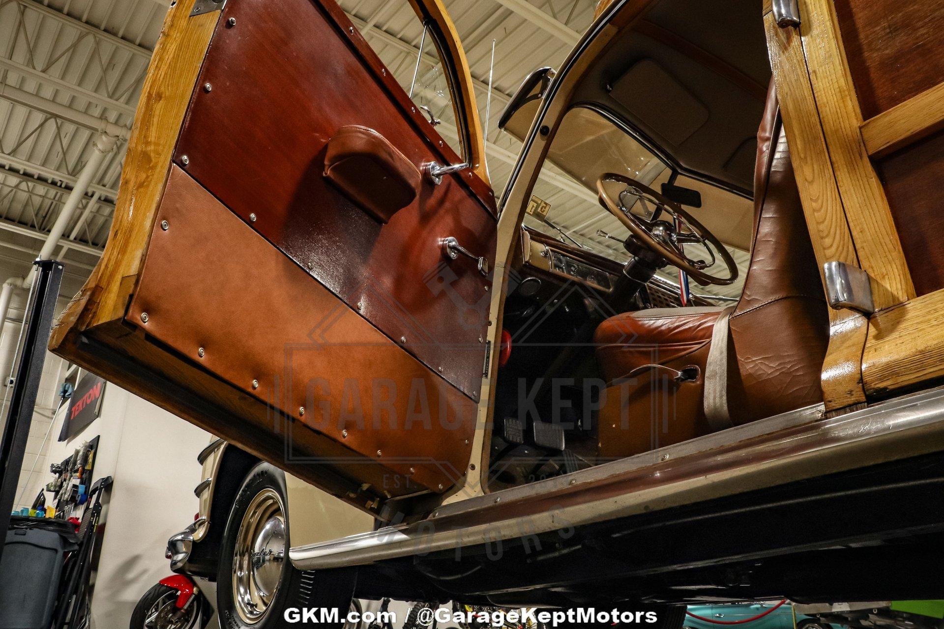 1947 Chrysler Town and Country 101