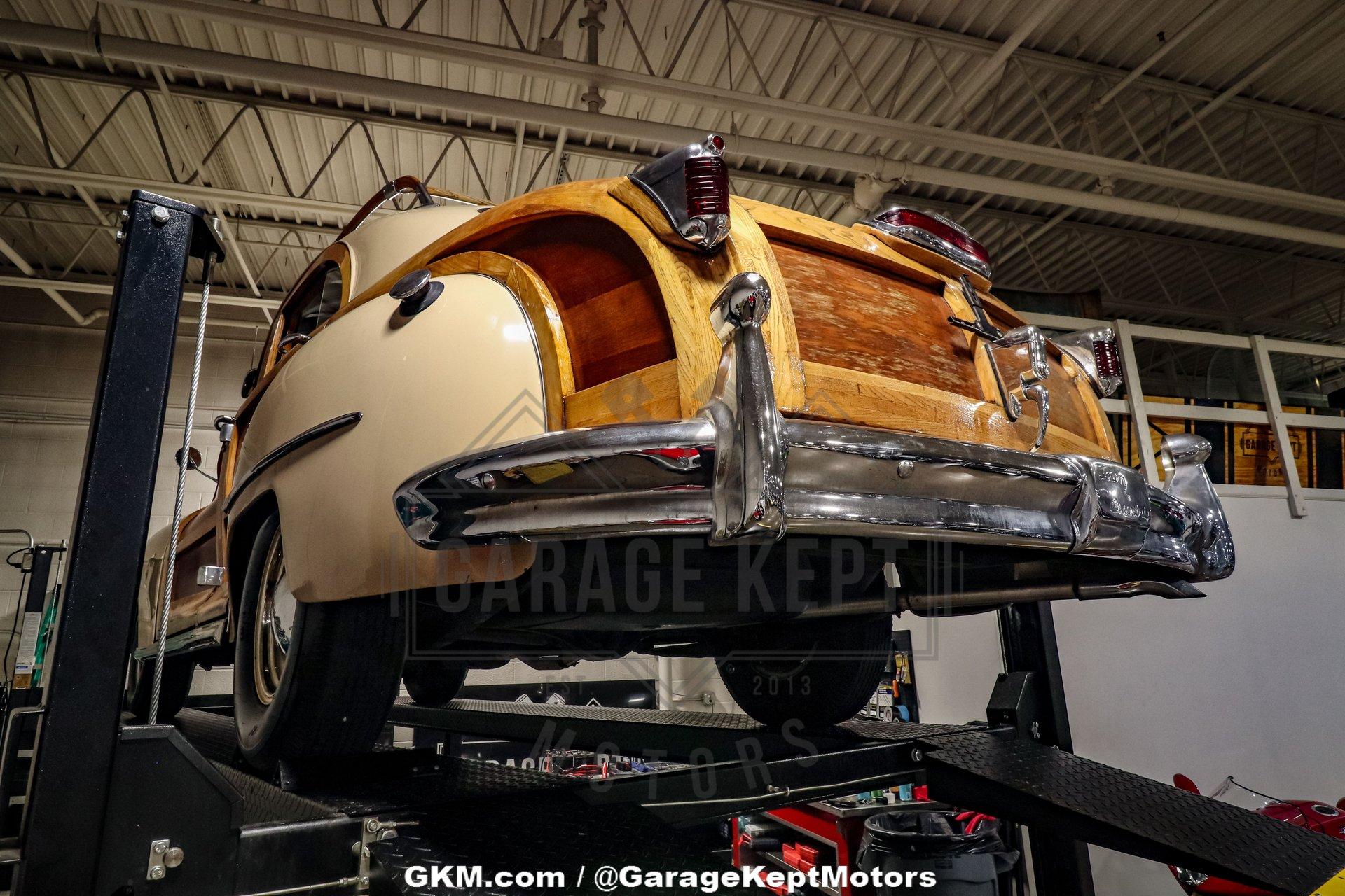 1947 Chrysler Town and Country 140