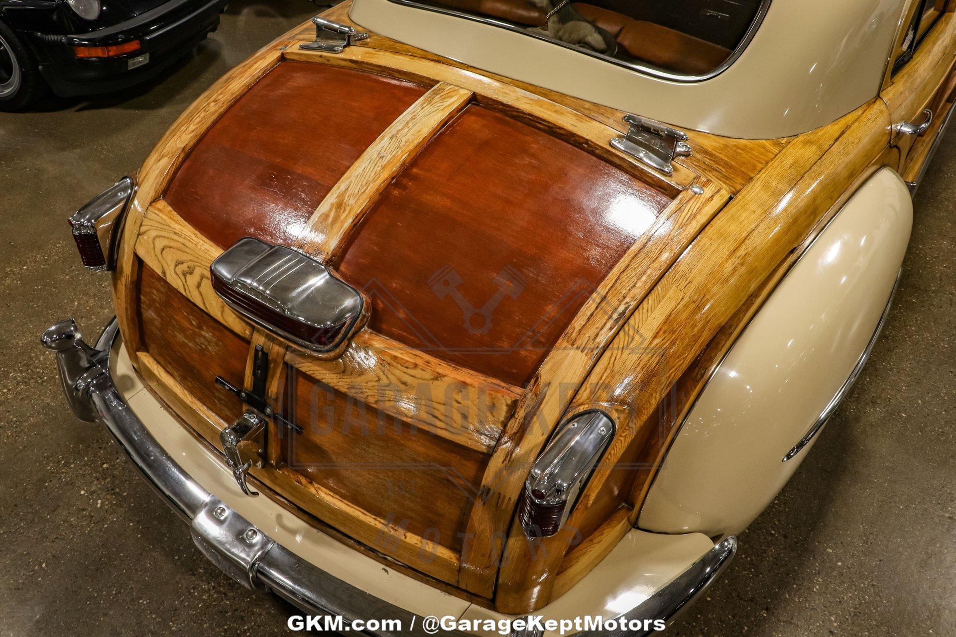 1947 Chrysler Town and Country 52
