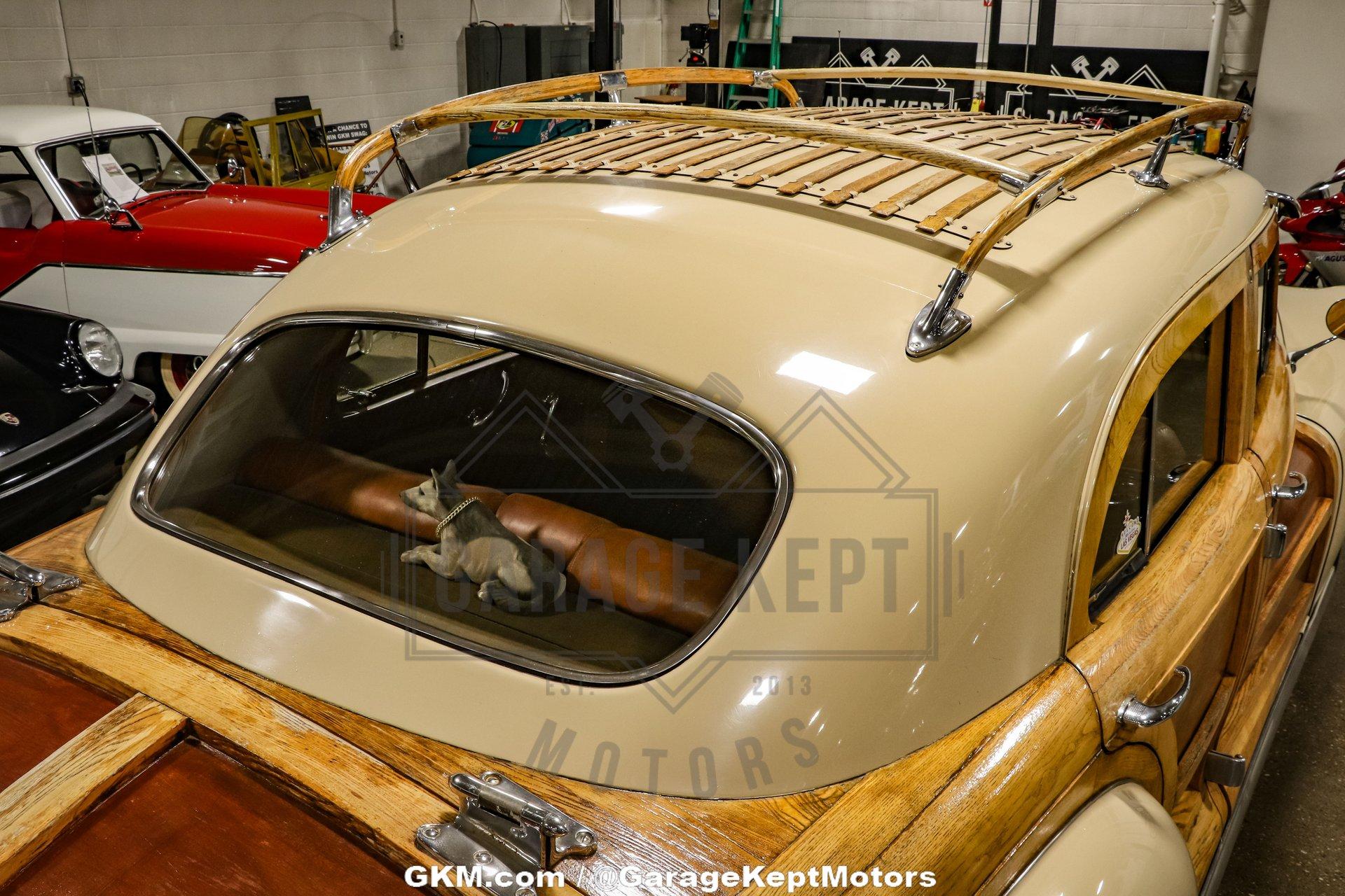 1947 Chrysler Town and Country 53