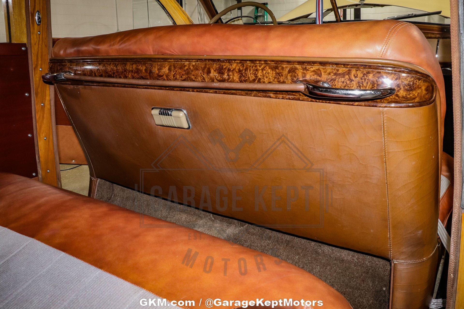 1947 Chrysler Town and Country 78