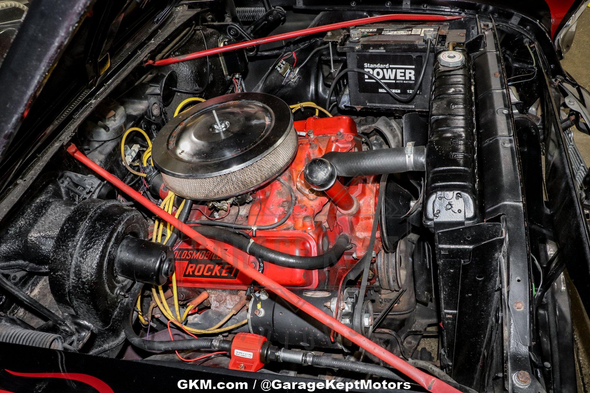 1957 Oldsmobile Golden Rocket 88 113