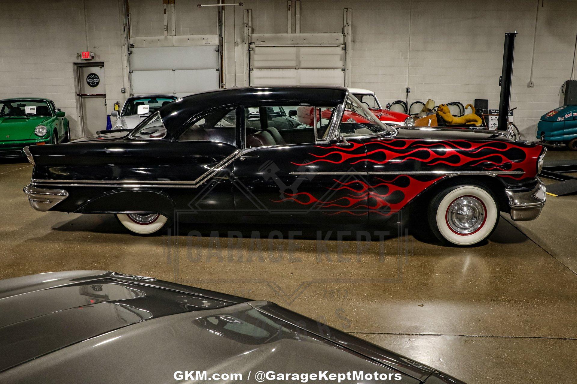 1957 Oldsmobile Golden Rocket 88 15