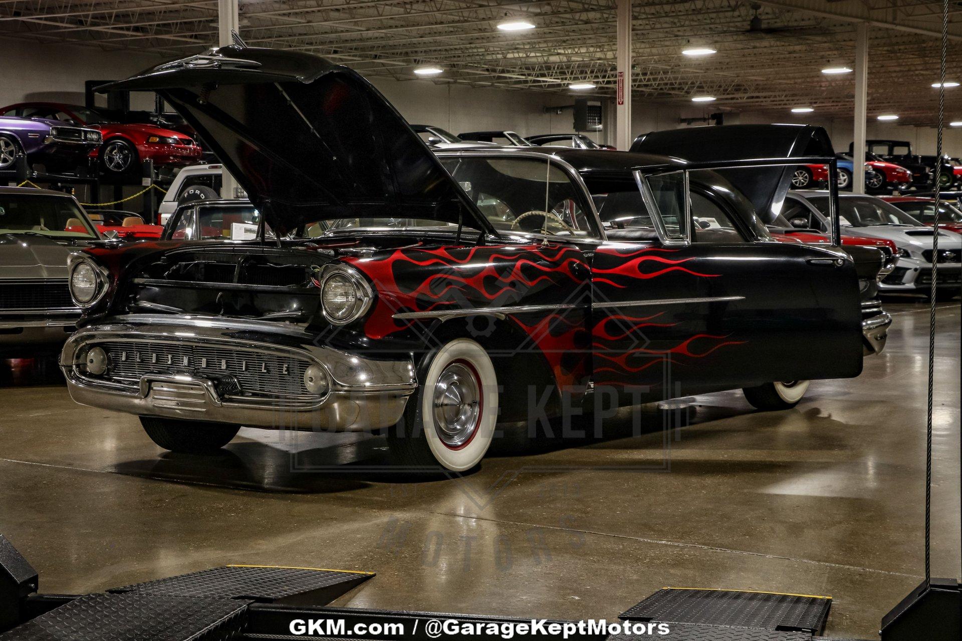 1957 Oldsmobile Golden Rocket 88 64
