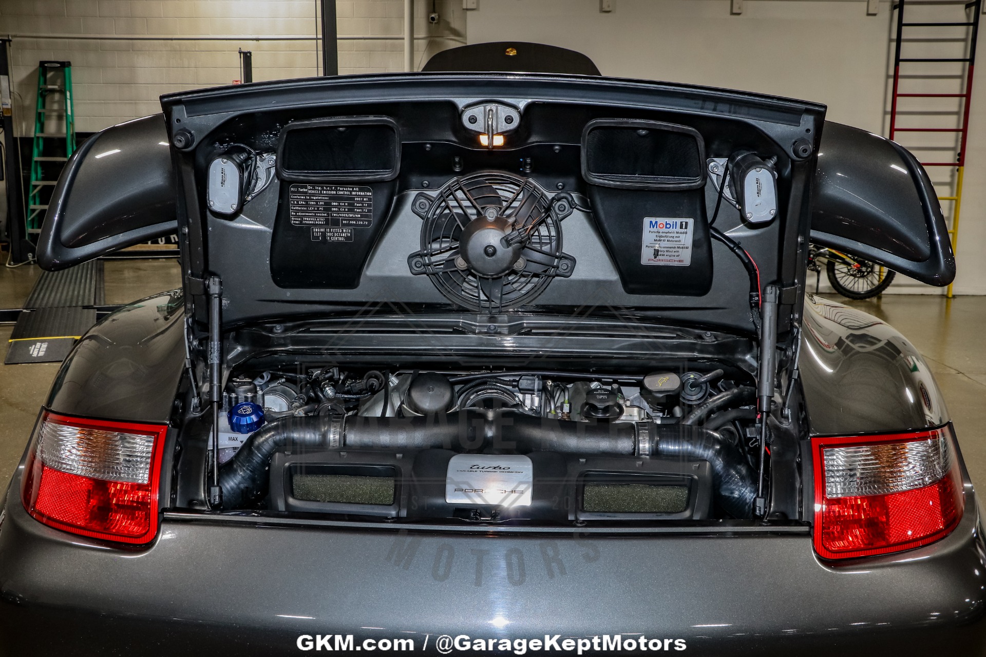 2007 Porsche 911 104