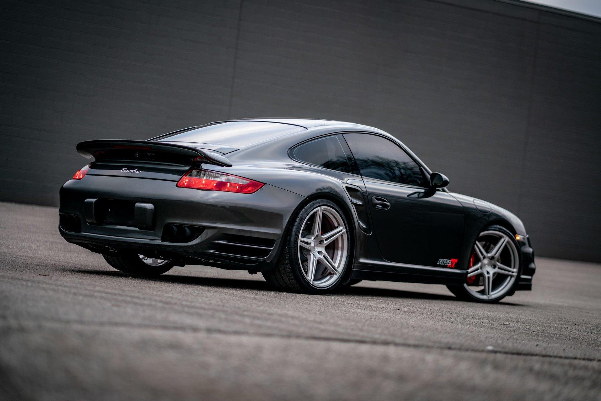 2007 Porsche 911 13