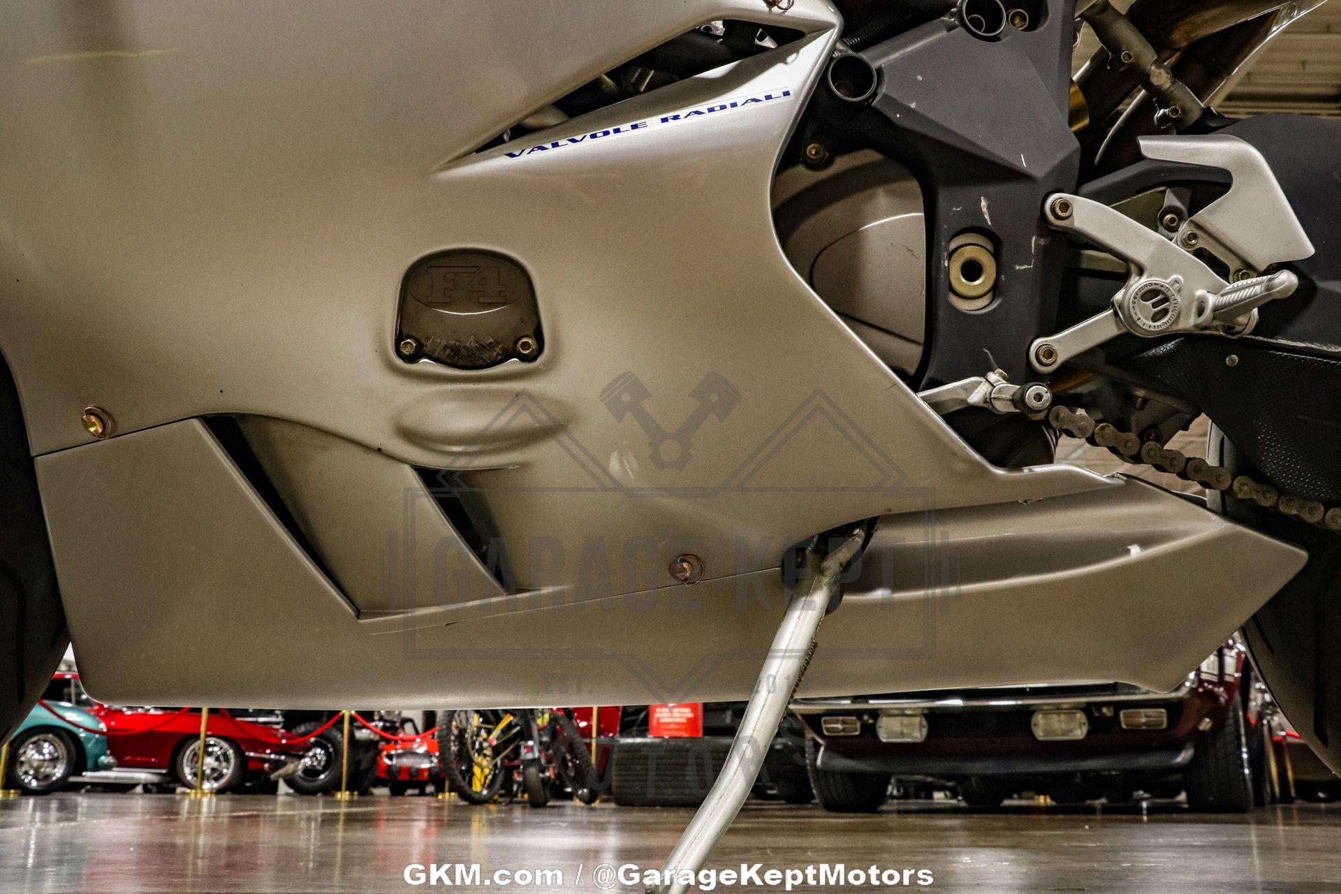 2005 MV Agusta F4 1000 26