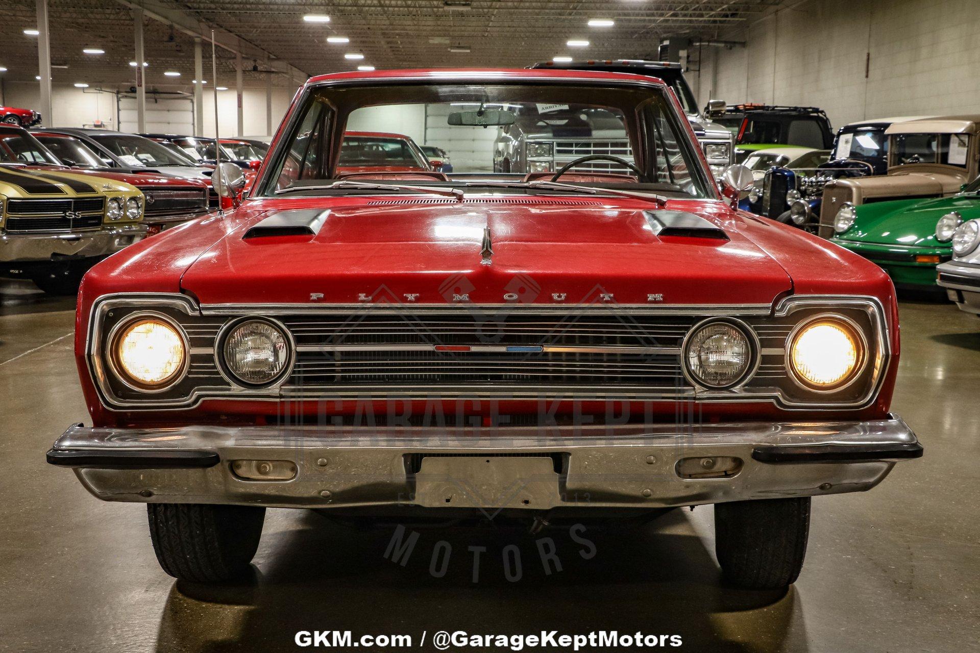 1967 Plymouth GTX 25