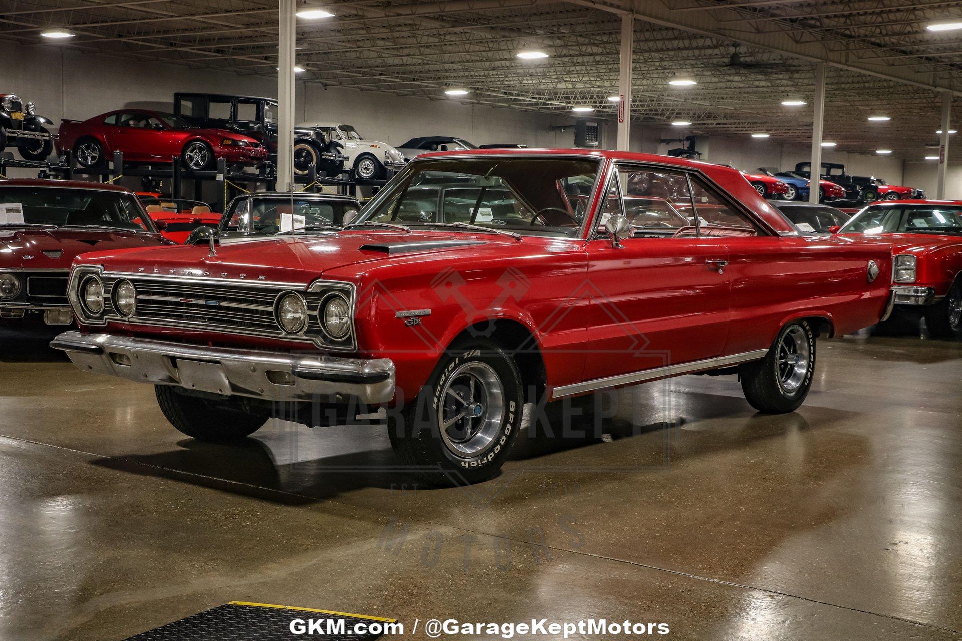 1967 Plymouth GTX 35