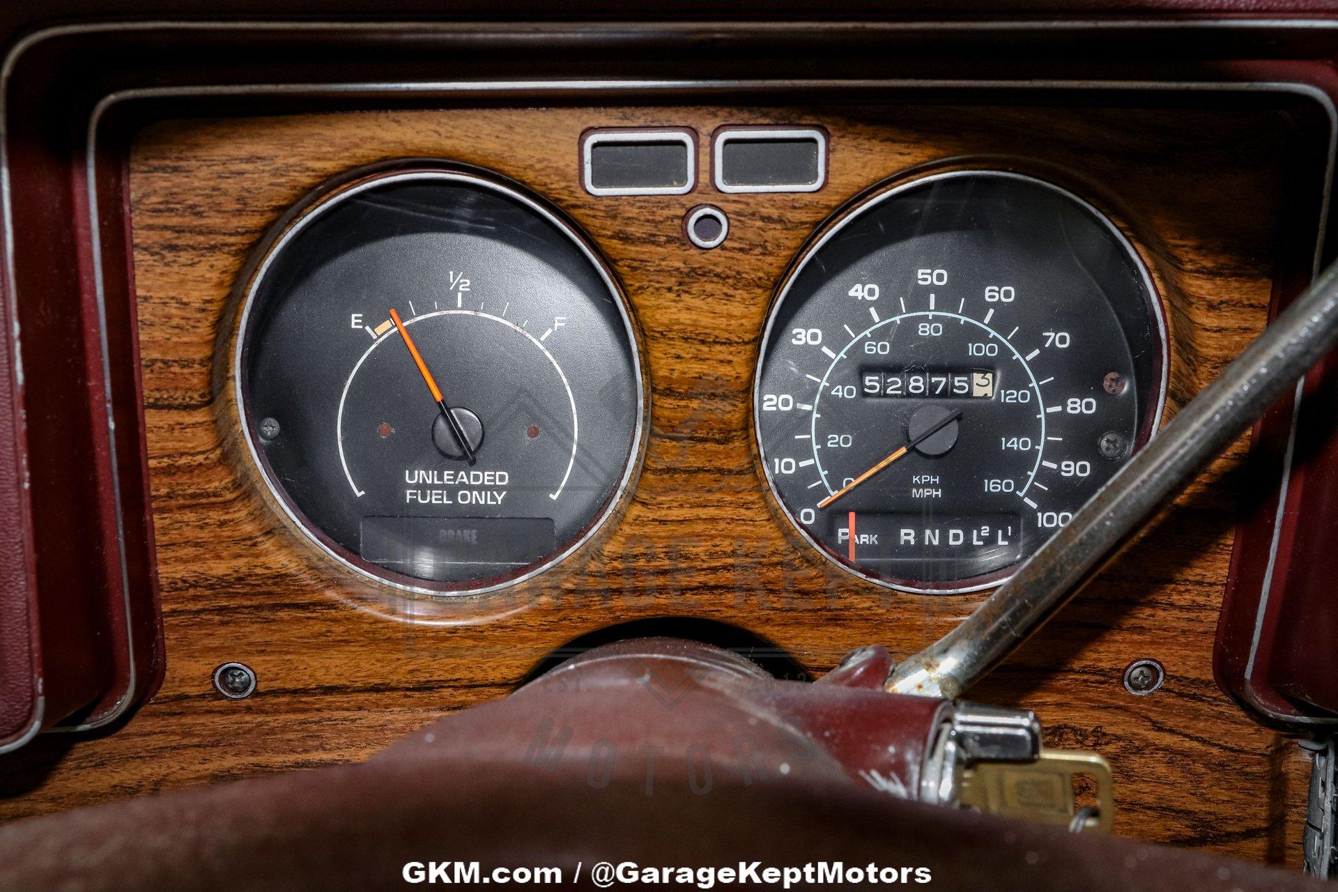 1976 Chevrolet Monte Carlo Landau 105