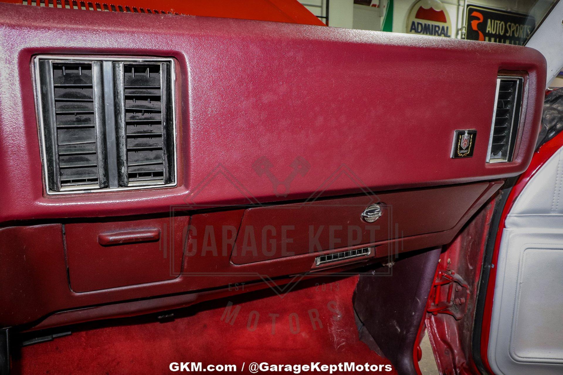 1976 Chevrolet Monte Carlo Landau 109