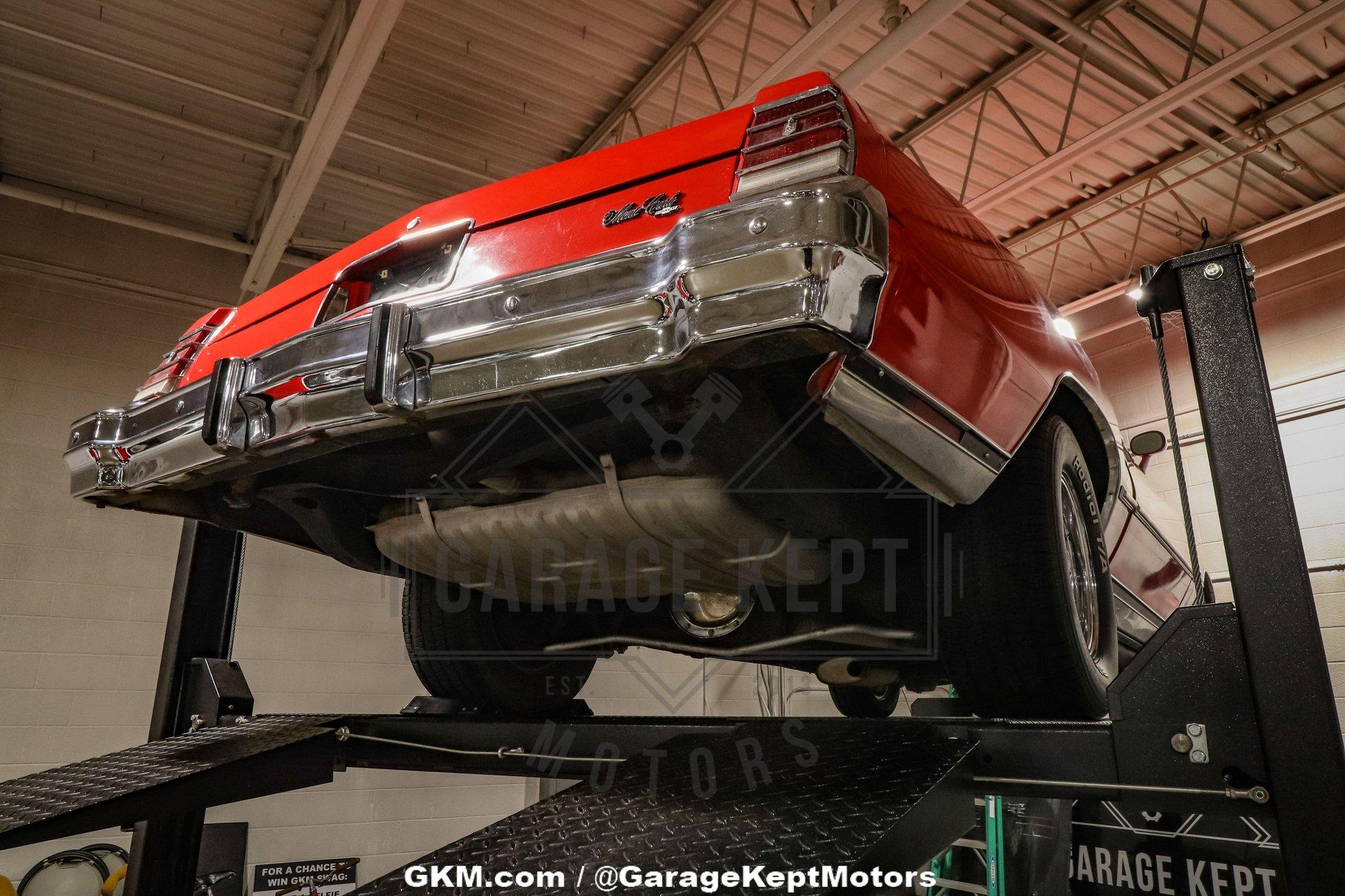 1976 Chevrolet Monte Carlo Landau 136