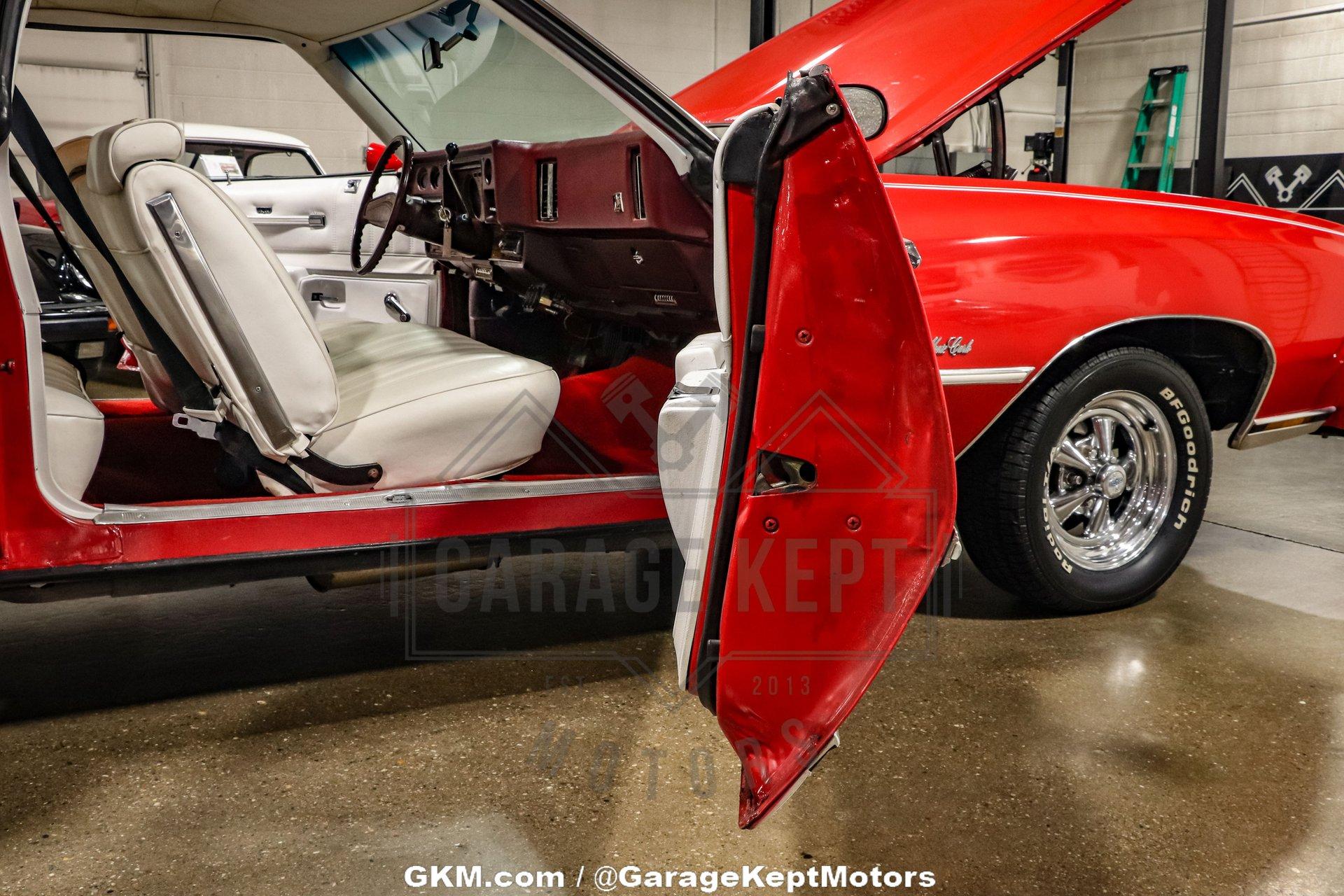 1976 Chevrolet Monte Carlo Landau 66