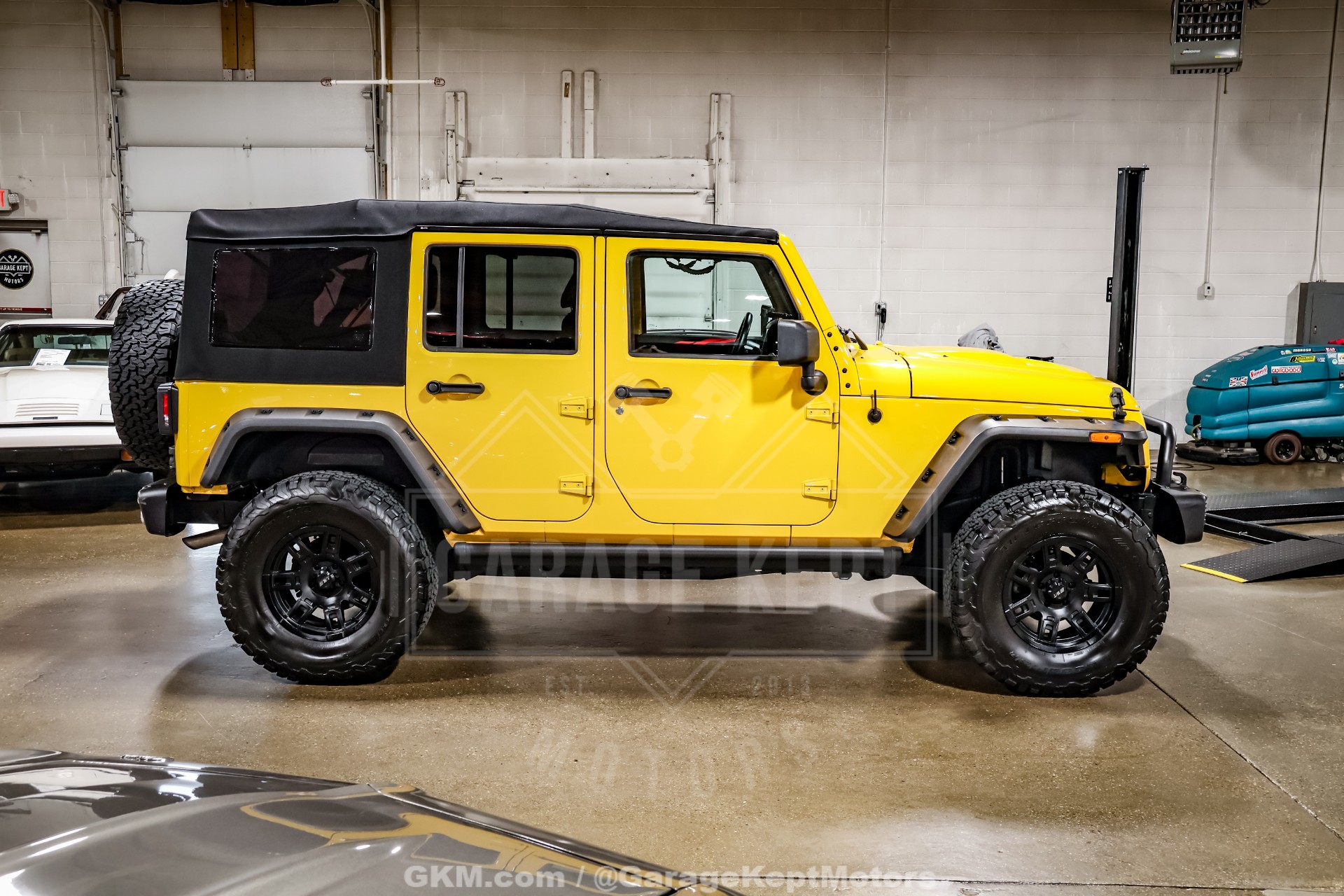 2015 Jeep Wrangler 10