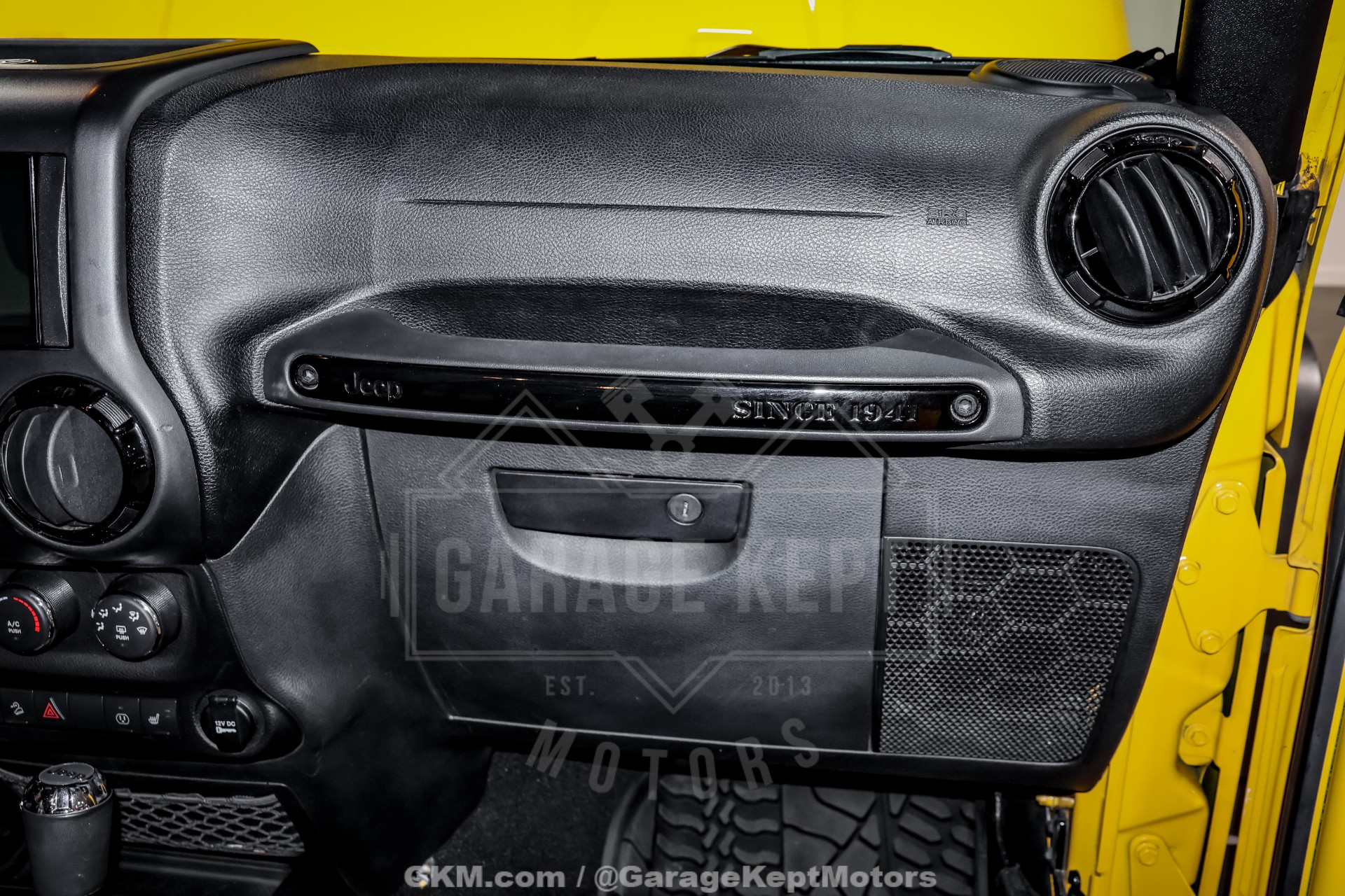 2015 Jeep Wrangler 157