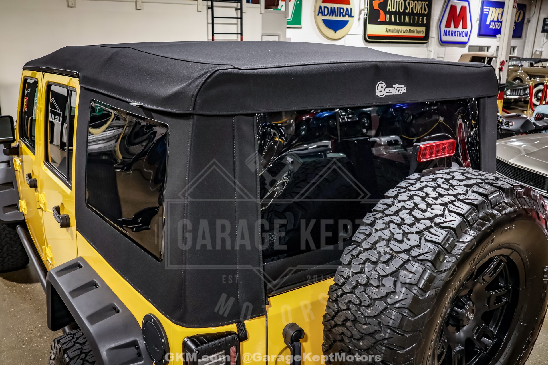 2015 Jeep Wrangler 37
