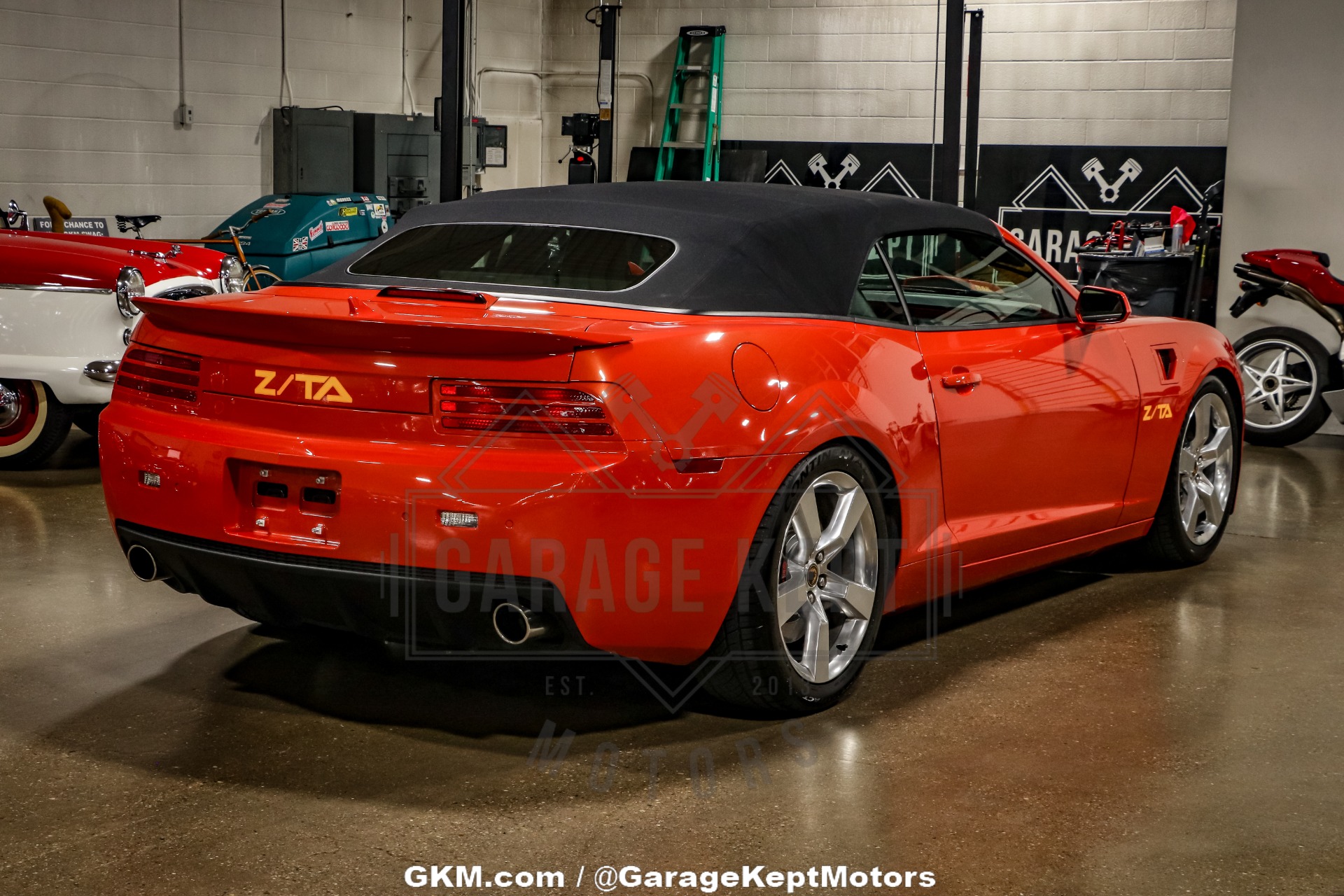 2011 Chevrolet Camaro 12