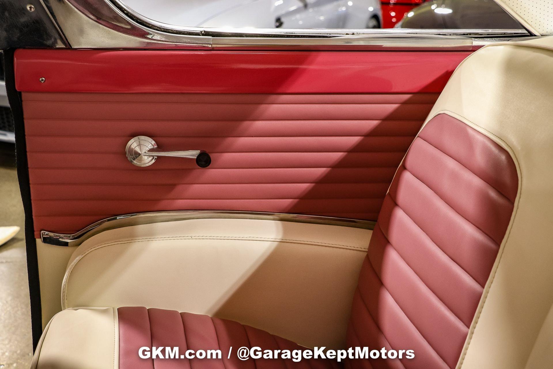 1955 Ford Fairlane Crown Victoria 104