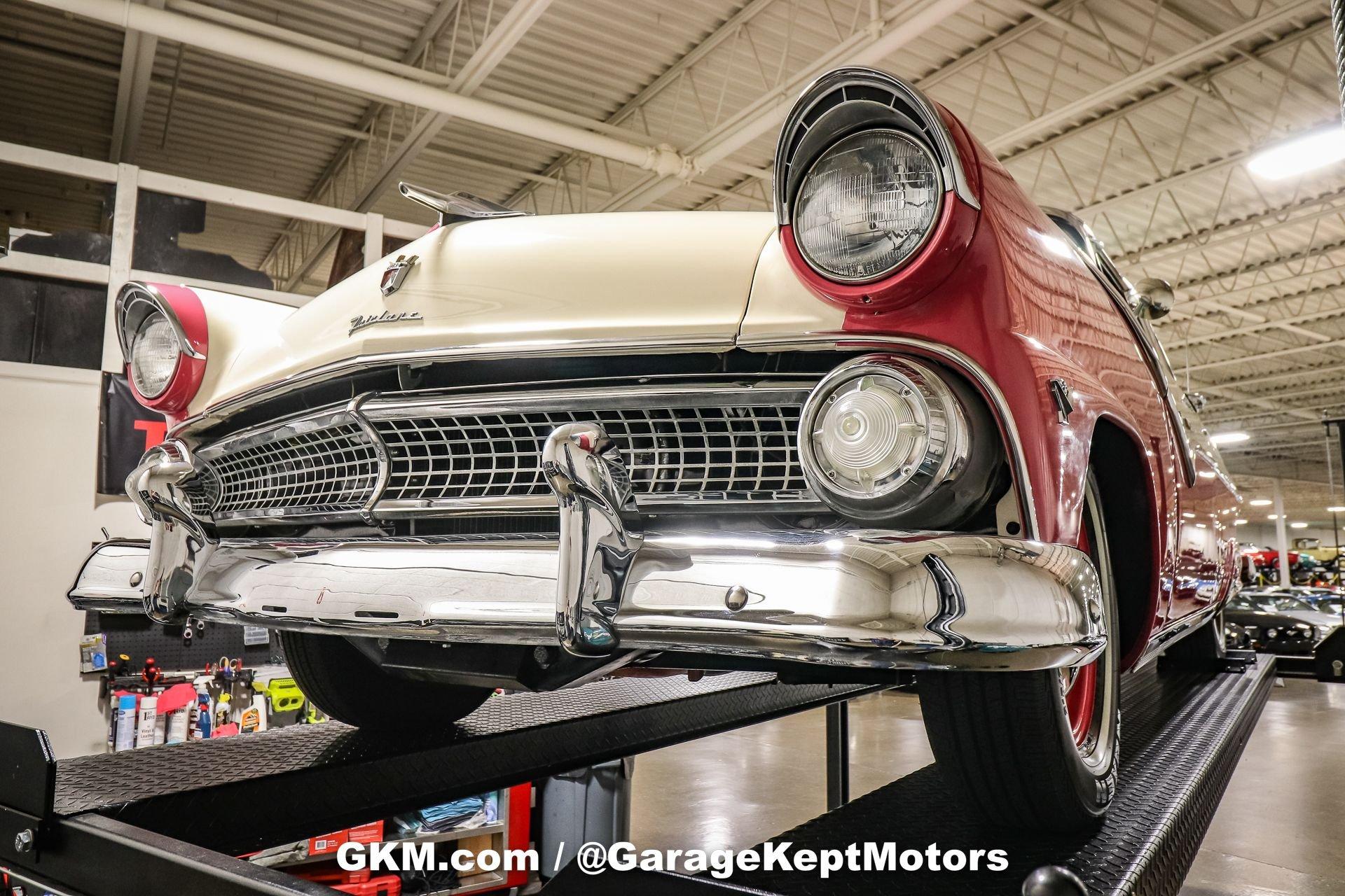 1955 Ford Fairlane Crown Victoria 128