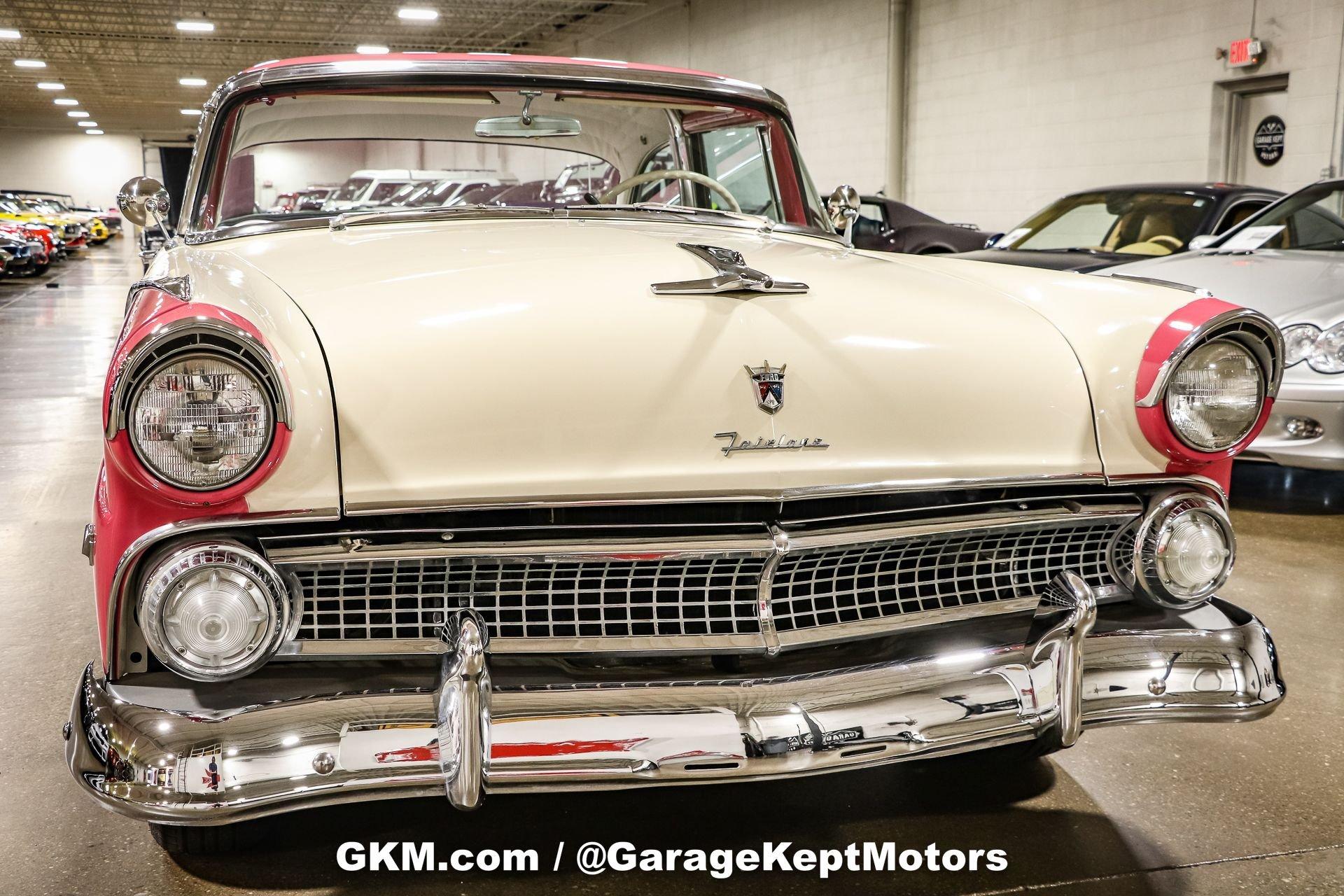 1955 Ford Fairlane Crown Victoria 23
