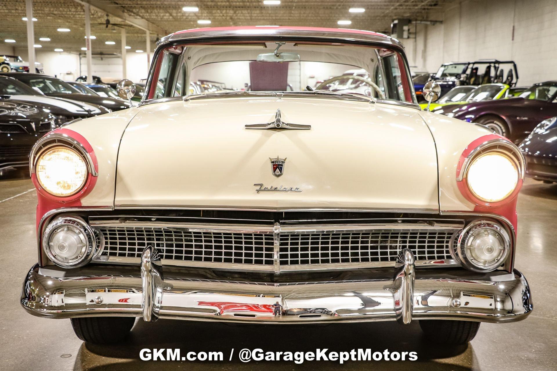 1955 Ford Fairlane Crown Victoria 26