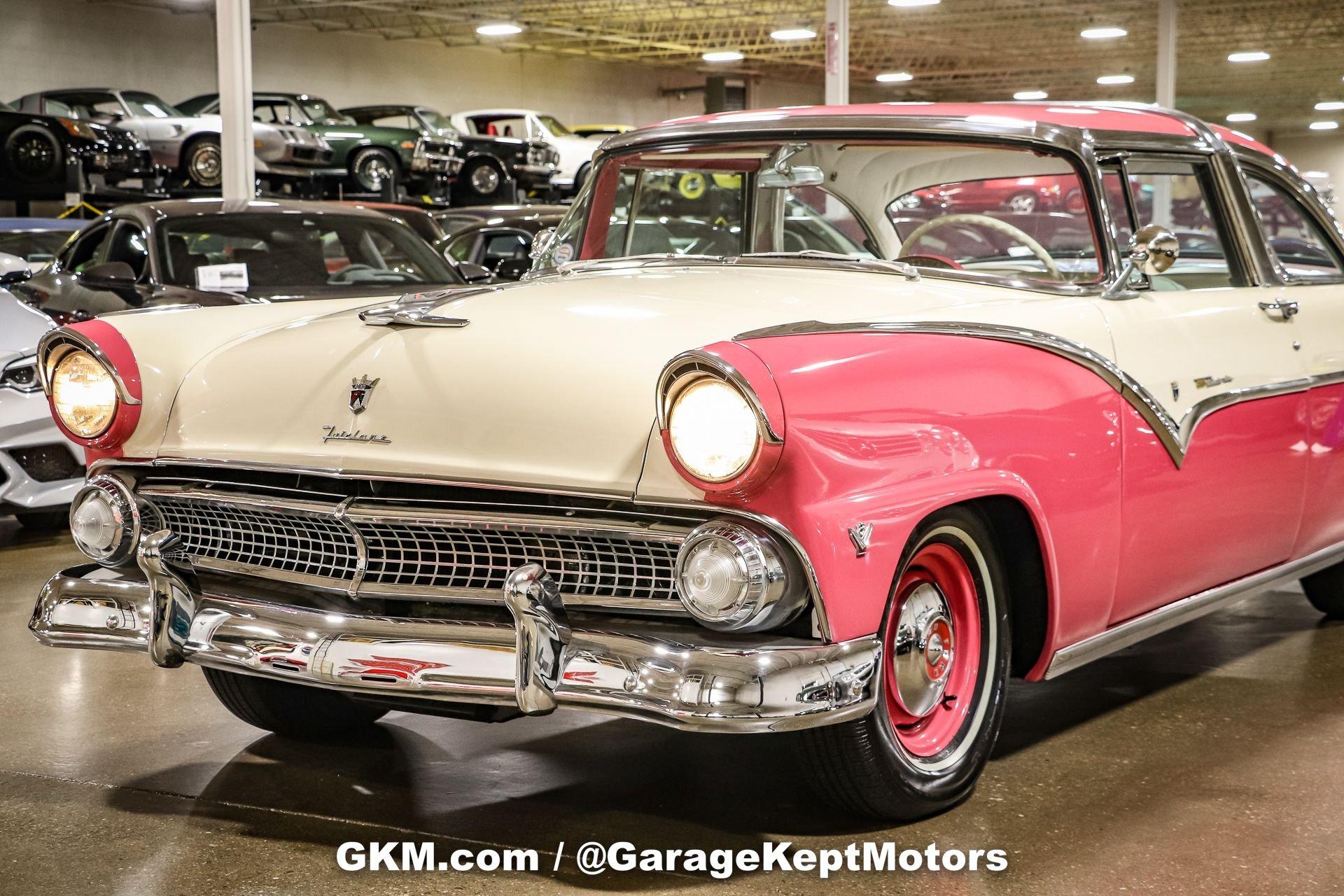 1955 Ford Fairlane Crown Victoria 27