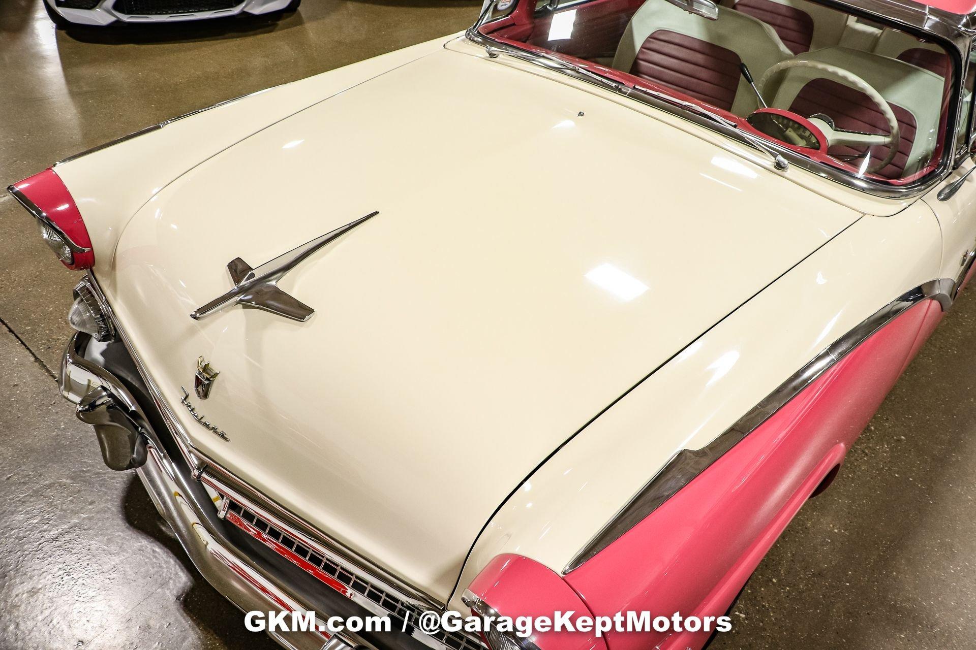 1955 Ford Fairlane Crown Victoria 29