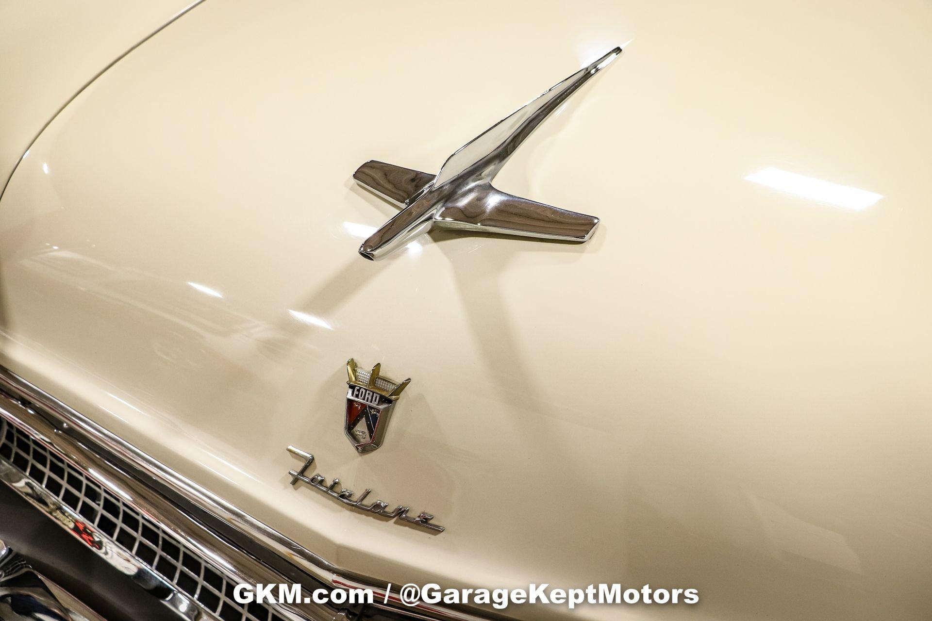 1955 Ford Fairlane Crown Victoria 35