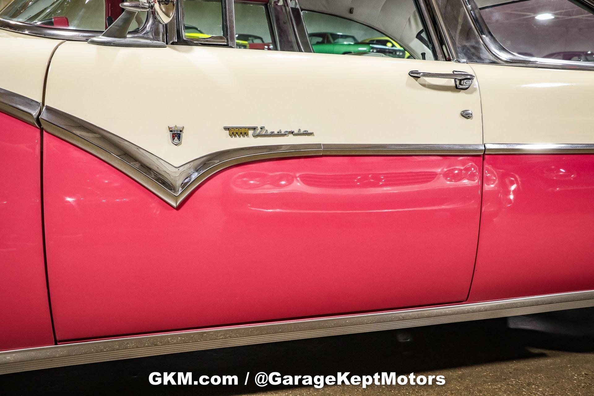 1955 Ford Fairlane Crown Victoria 38
