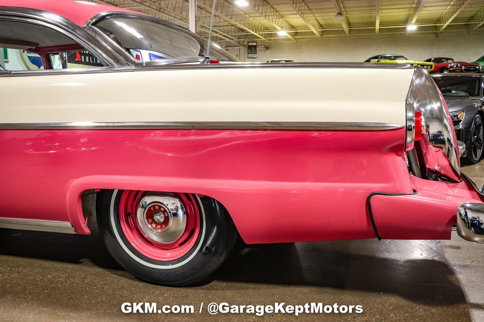 1955 Ford Fairlane Crown Victoria 41
