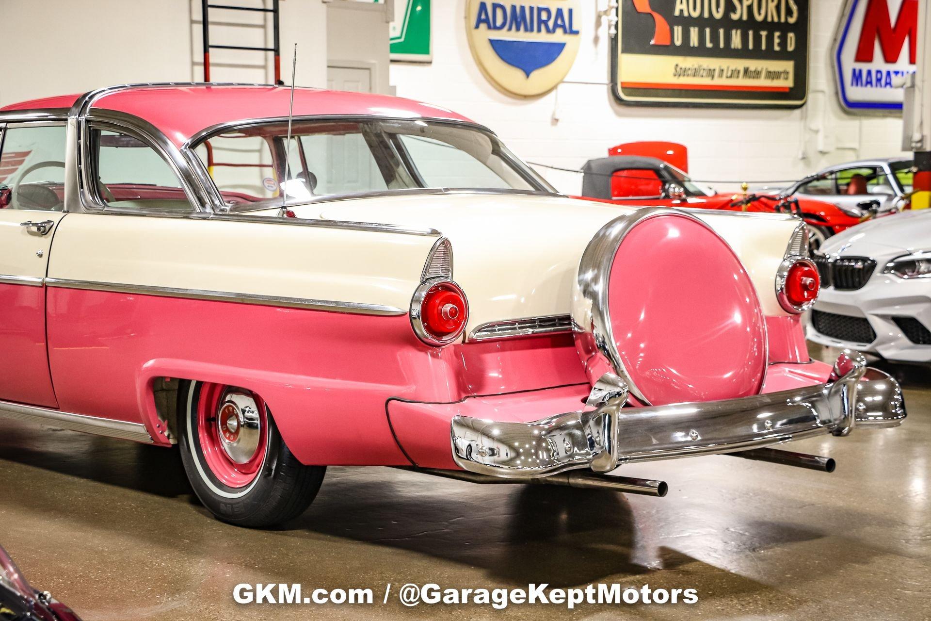 1955 Ford Fairlane Crown Victoria 46