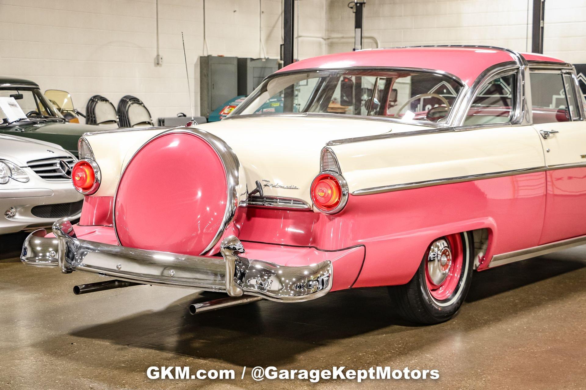 1955 Ford Fairlane Crown Victoria 51