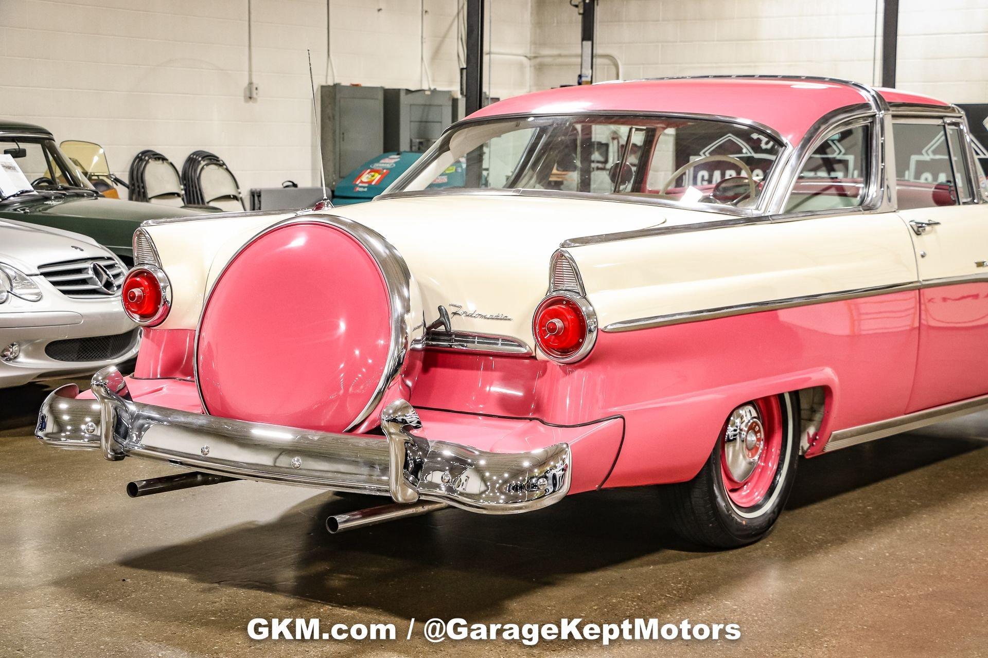 1955 Ford Fairlane Crown Victoria 52