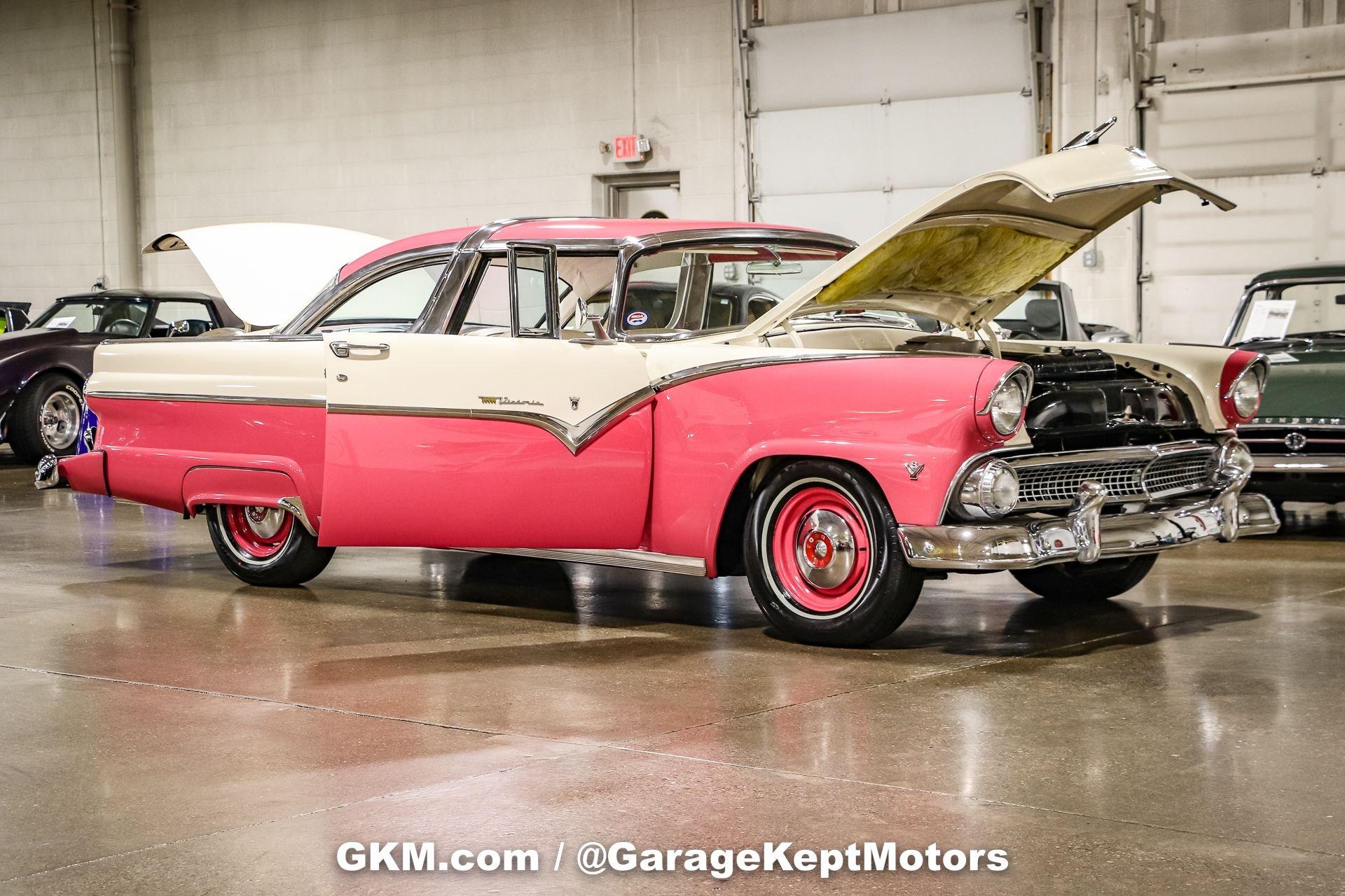 1955 Ford Fairlane Crown Victoria 66